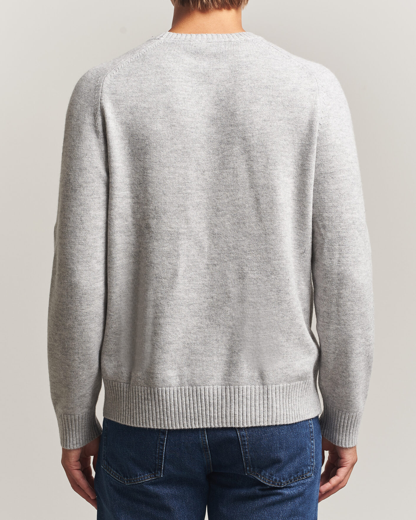 Hombres | Jerséis y prendas de punto | Morris | Hertford Lambswool Crew Neck Grey