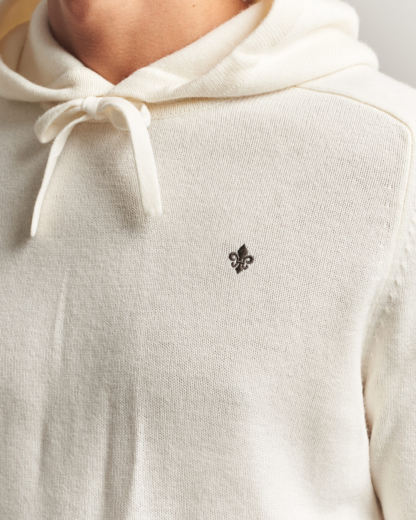 Hombres | Jerséis y prendas de punto | Morris | Hertford Lambswool Hoodie Off White