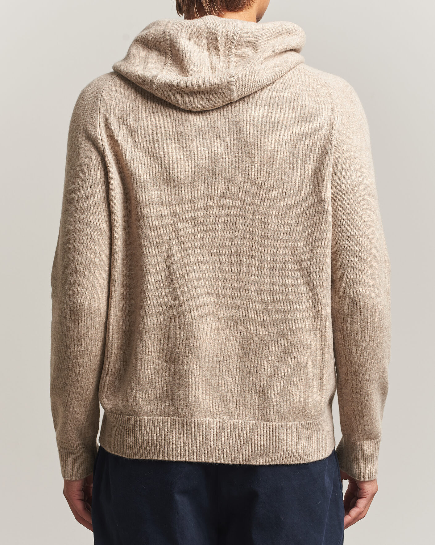 Hombres | Jerséis y prendas de punto | Morris | Hertford Lambswool Hoodie Khaki