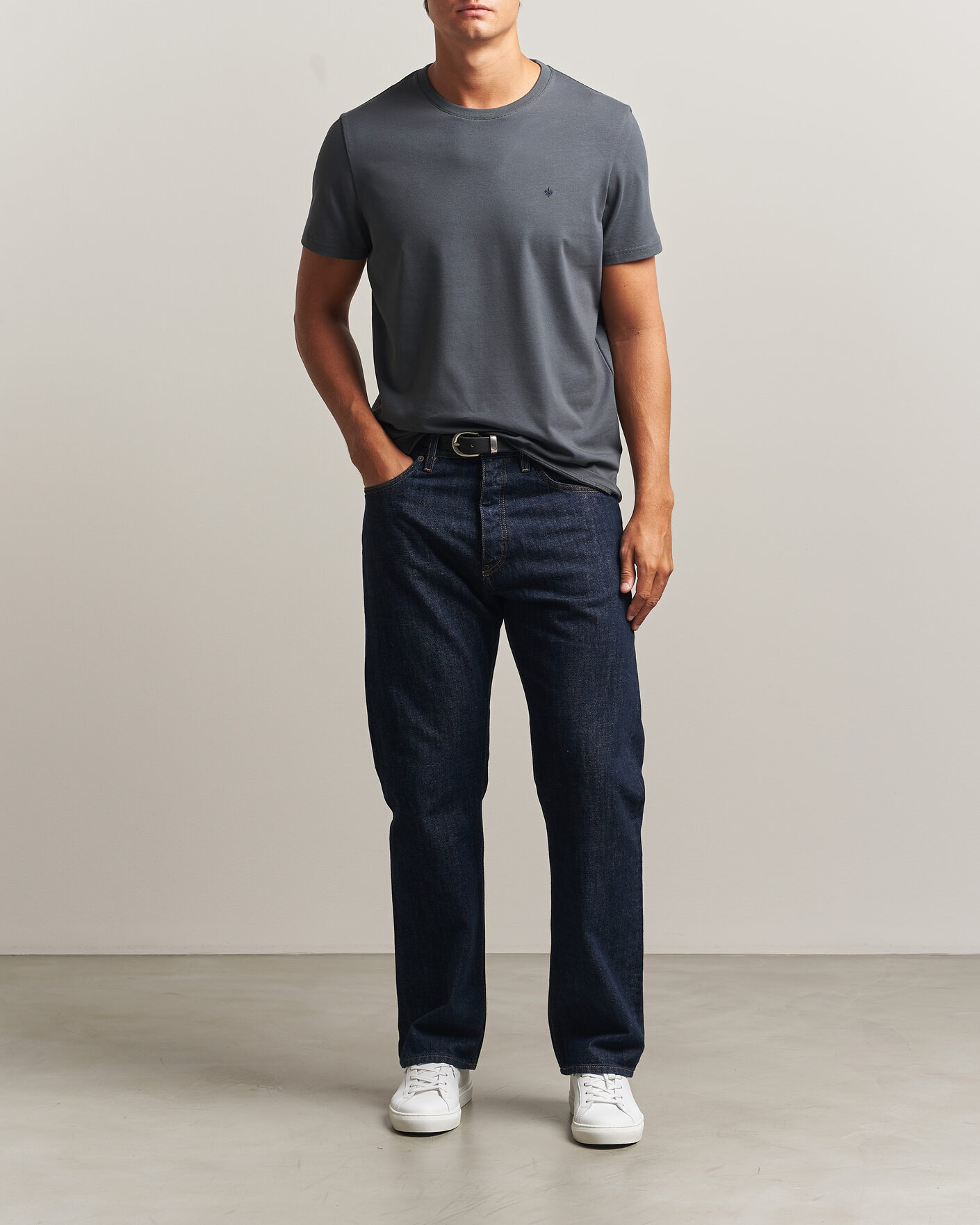 Hombres | Camisetas | Morris | James Crew Neck T-Shirt Grey