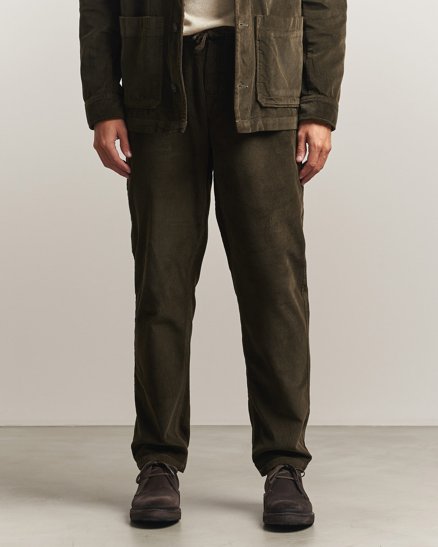 Hombres | Pantalones | Morris | Fenix Cord Trousers Olive