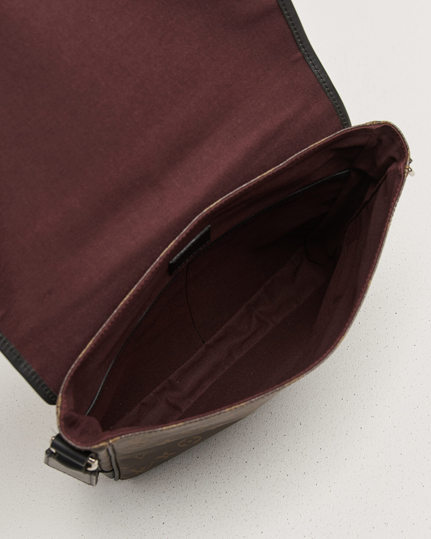 Hombres | Pre-Owned & Vintage Bags | Louis Vuitton Pre-Owned | Messenger Bag Monogram Macassar