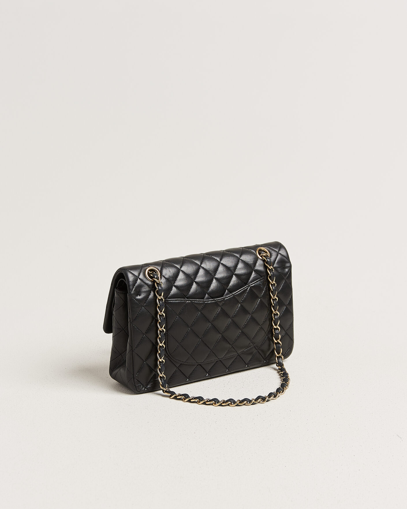 Hombres | Pre-Owned & Vintage Bags | Chanel Pre-Owned | Classic Medium Double Flap Bag Lambskin Black