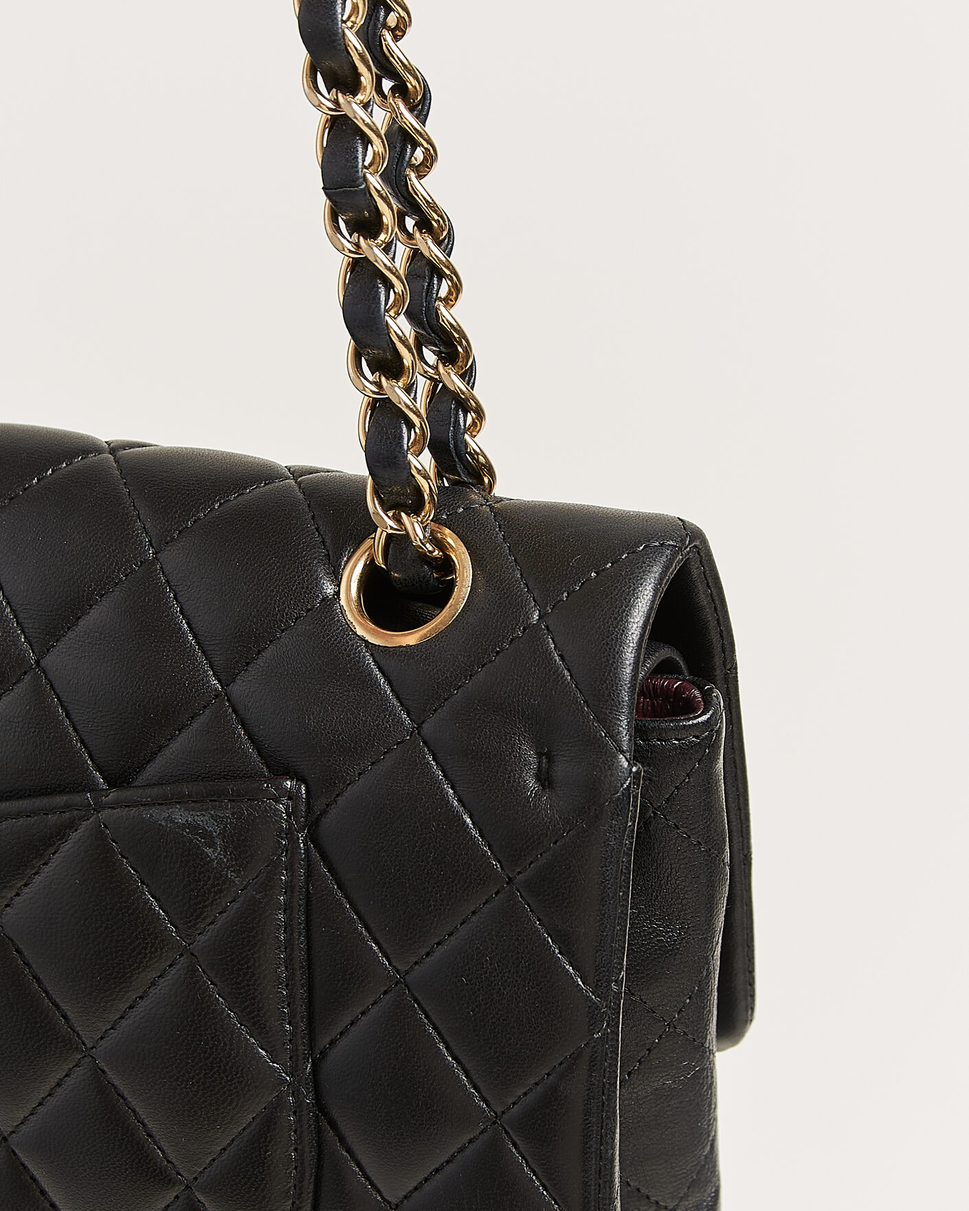 Hombres | Chanel Pre-Owned Classic Medium Double Flap Bag Lambskin Black | Chanel Pre-Owned | Classic Medium Double Flap Bag Lambskin Black