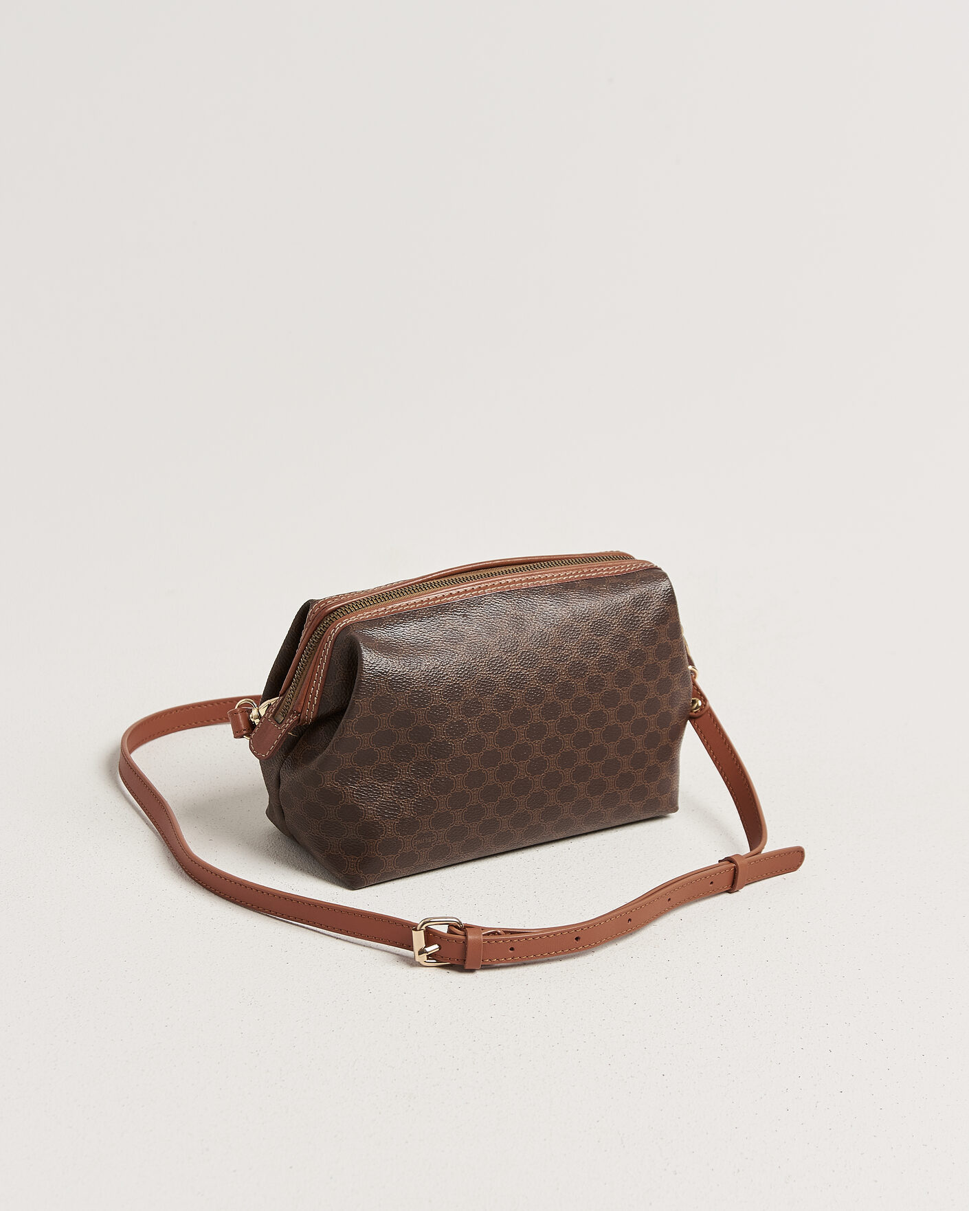 Hombres | Pre-Owned & Vintage Bags | Celine Pre-Owned | Macadame Pouch Bag Monogram