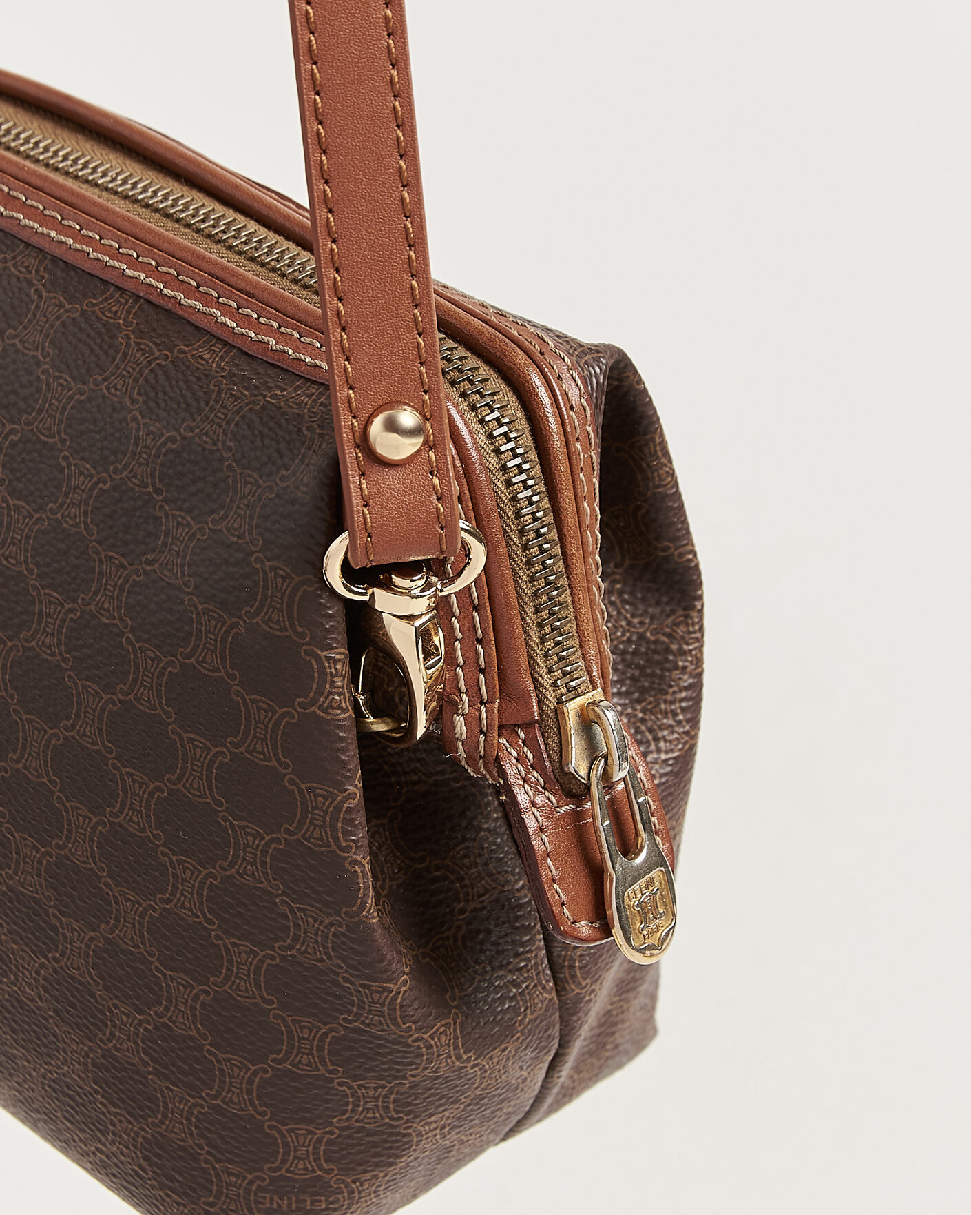 Hombres | Pre-Owned & Vintage Bags | Celine Pre-Owned | Macadame Pouch Bag Monogram