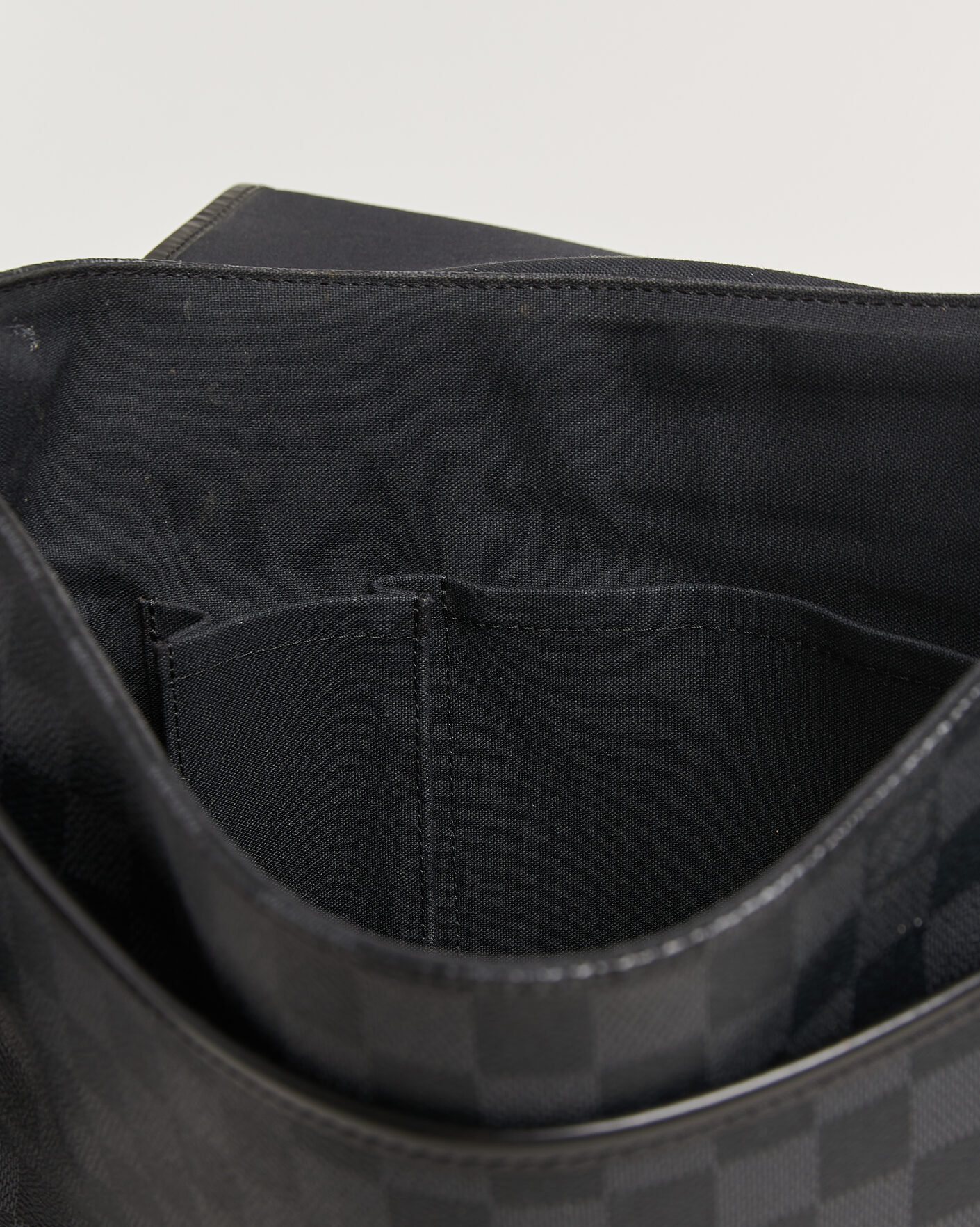 Hombres | Pre-Owned & Vintage Bags | Louis Vuitton Pre-Owned | Daniel MM Shoulder Bag Damier Graphite