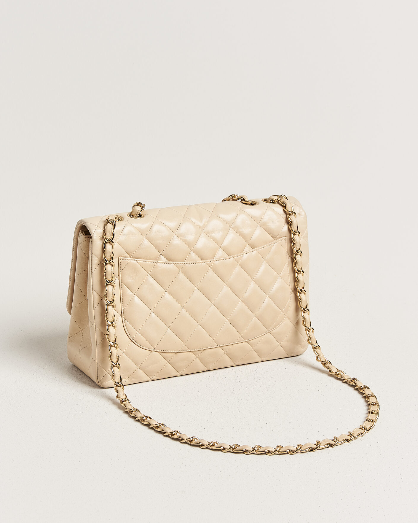 Hombres | Pre-Owned & Vintage Bags | Chanel Pre-Owned | Classic Jumbo Single Flap Bag Lambskin Beige