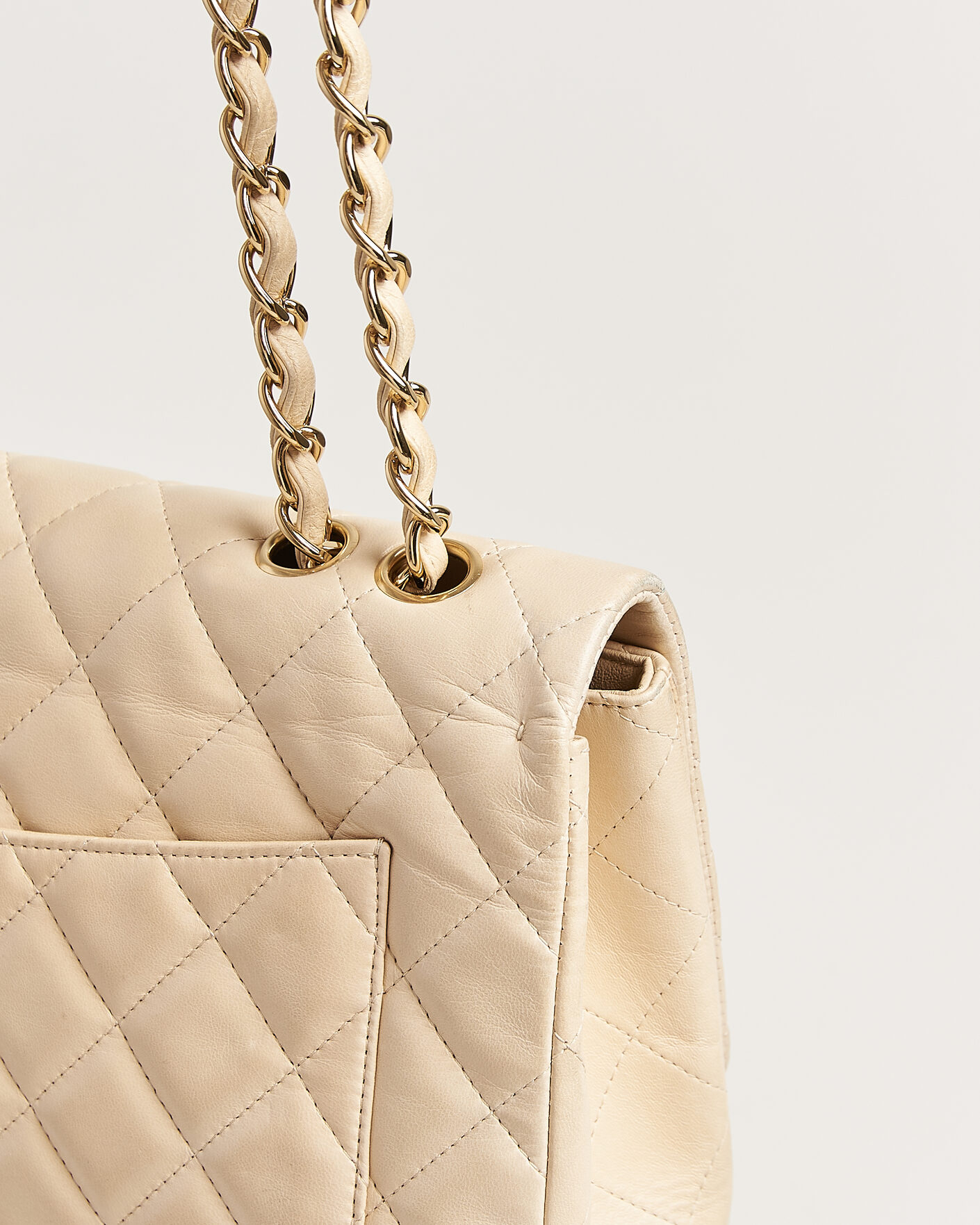 Hombres | Chanel Pre-Owned Classic Jumbo Single Flap Bag Lambskin Beige | Chanel Pre-Owned | Classic Jumbo Single Flap Bag Lambskin Beige
