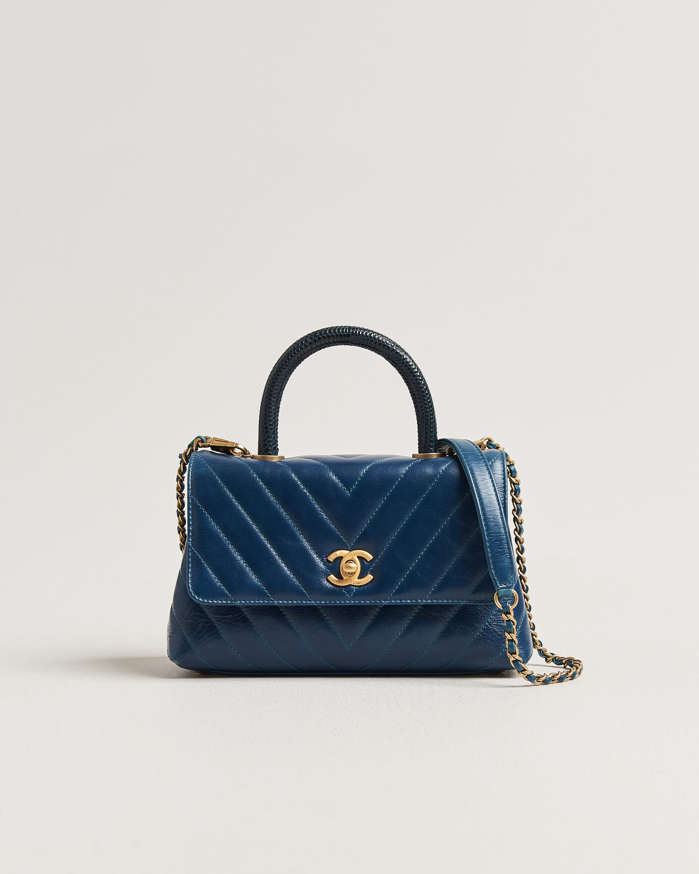 Hombres | Pre-Owned & Vintage Bags | Chanel Pre-Owned | Coco Handle Chevron Bag Blue
