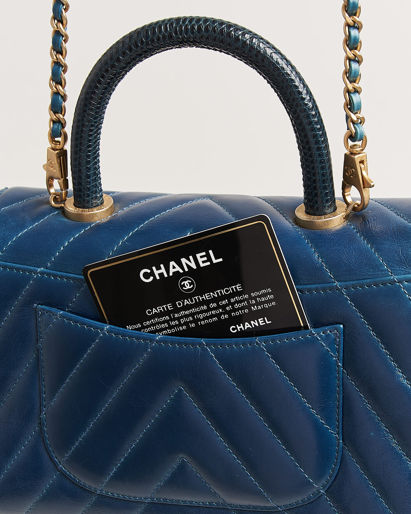 Hombres | Pre-Owned & Vintage Bags | Chanel Pre-Owned | Coco Handle Chevron Bag Blue