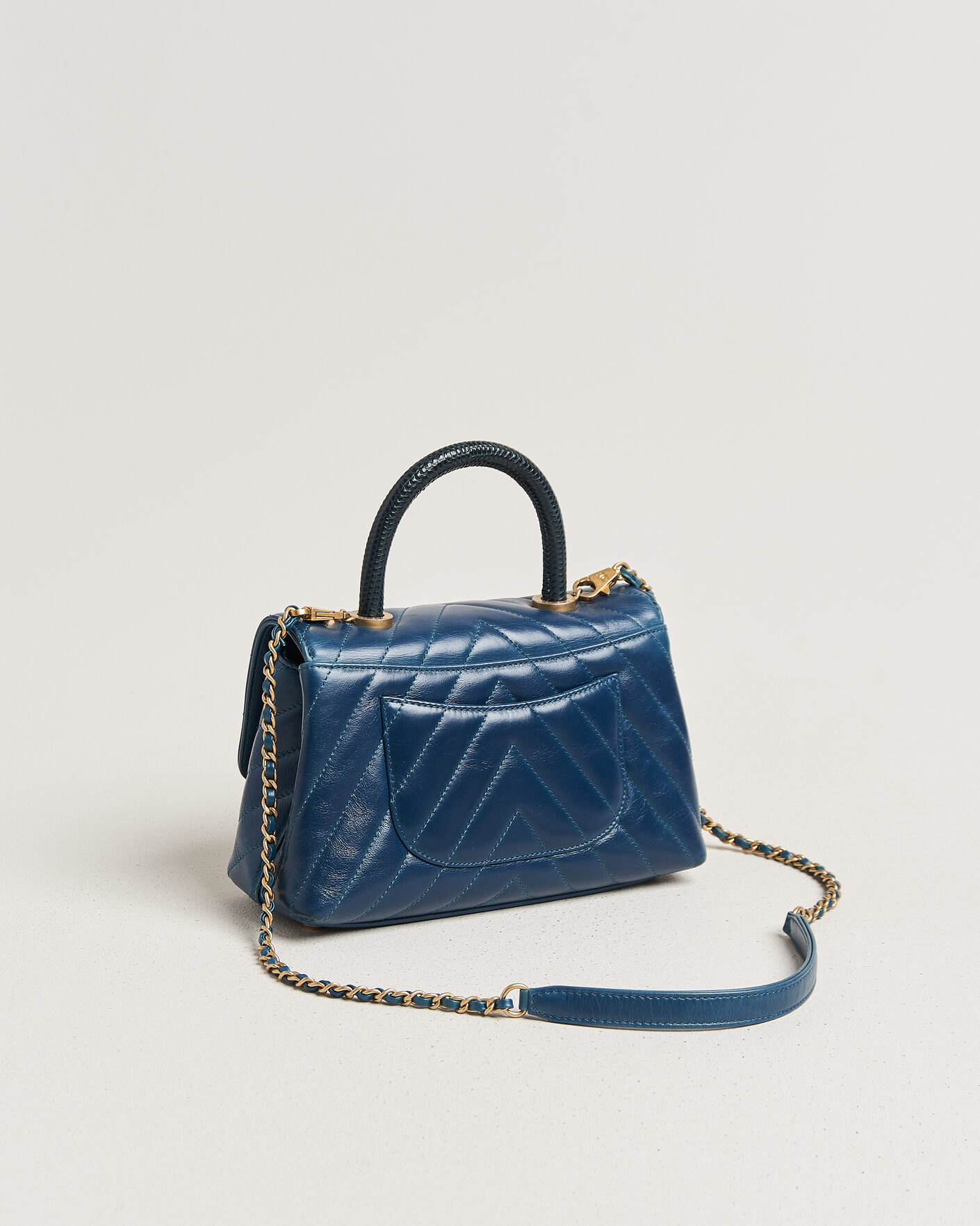 Hombres | Pre-Owned & Vintage Bags | Chanel Pre-Owned | Coco Handle Chevron Bag Blue