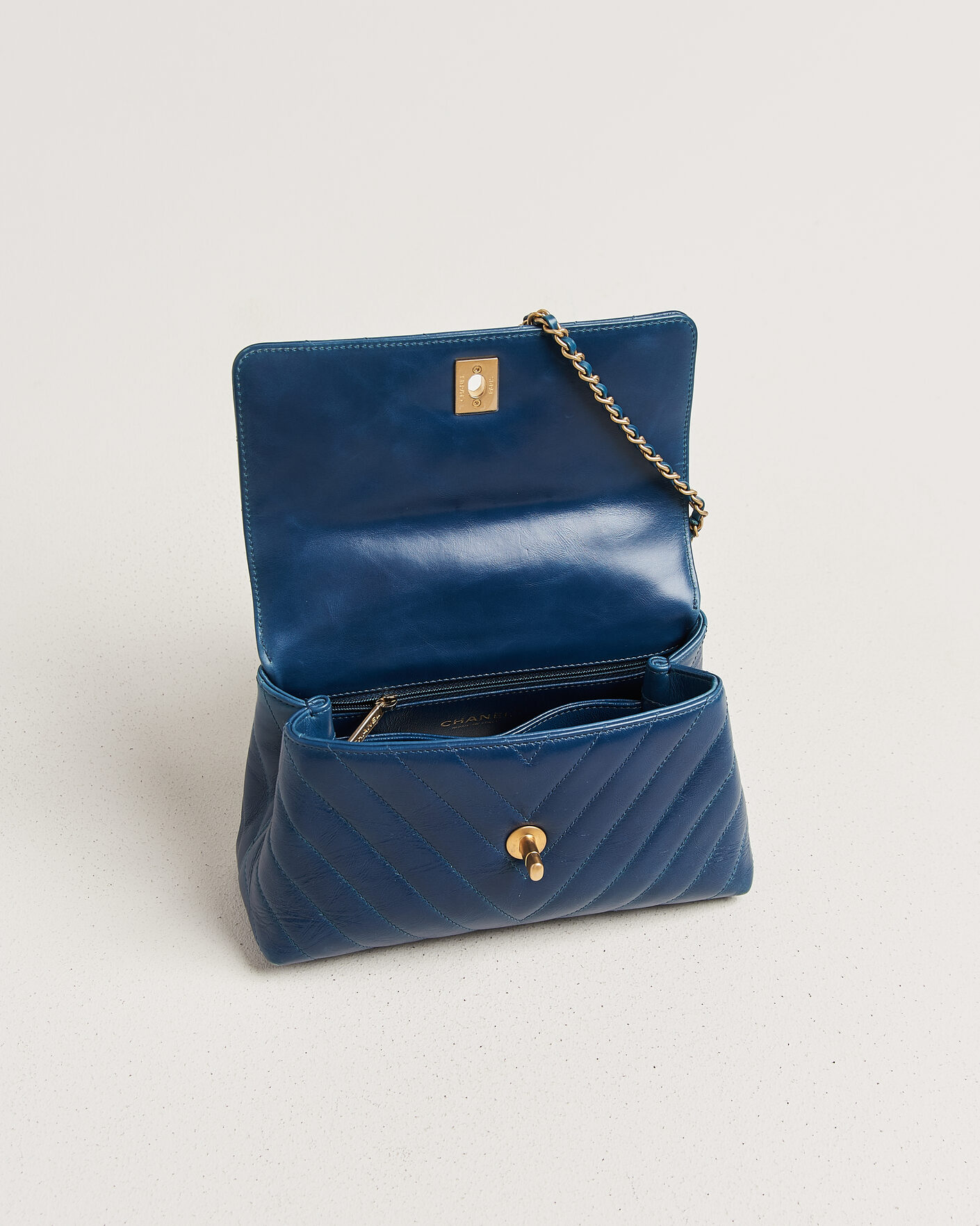 Hombres | Pre-Owned & Vintage Bags | Chanel Pre-Owned | Coco Handle Chevron Bag Blue
