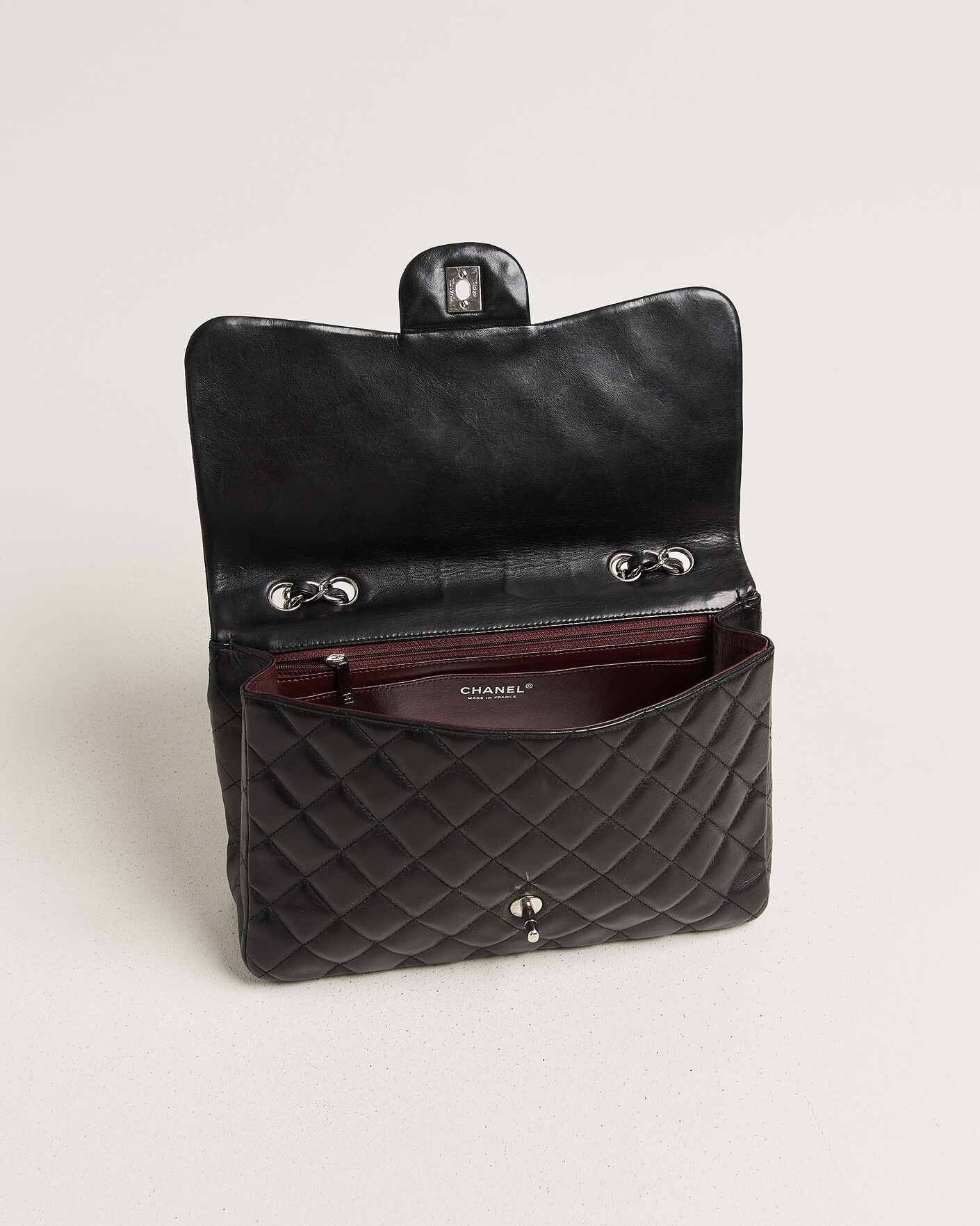 Hombres | Chanel Pre-Owned Classic Jumbo Single Flap Bag Lambskin Black | Chanel Pre-Owned | Classic Jumbo Single Flap Bag Lambskin Black