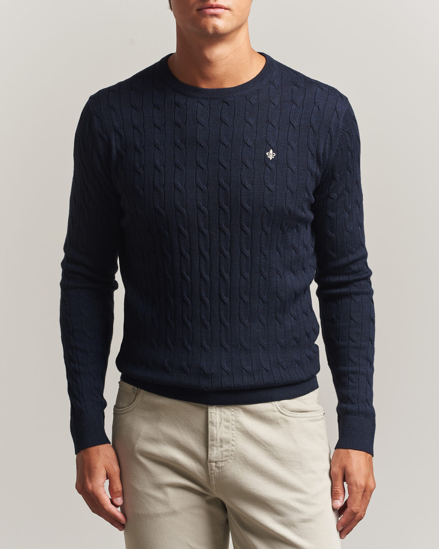 Hombres | Jerséis y prendas de punto | Morris | Merino Cable O-Neck Navy