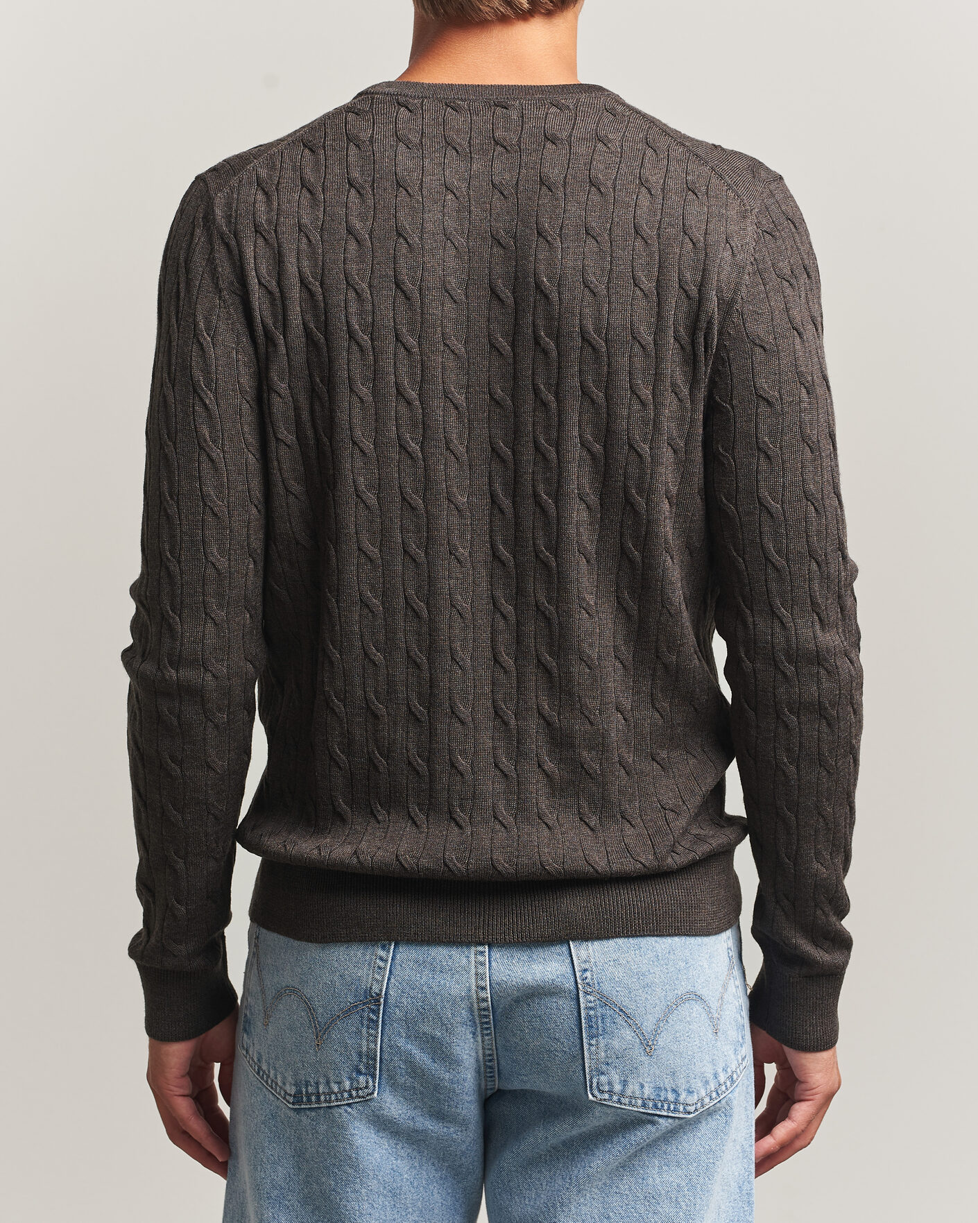 Hombres | Jerséis y prendas de punto | Morris | Merino Cable O-Neck Brown