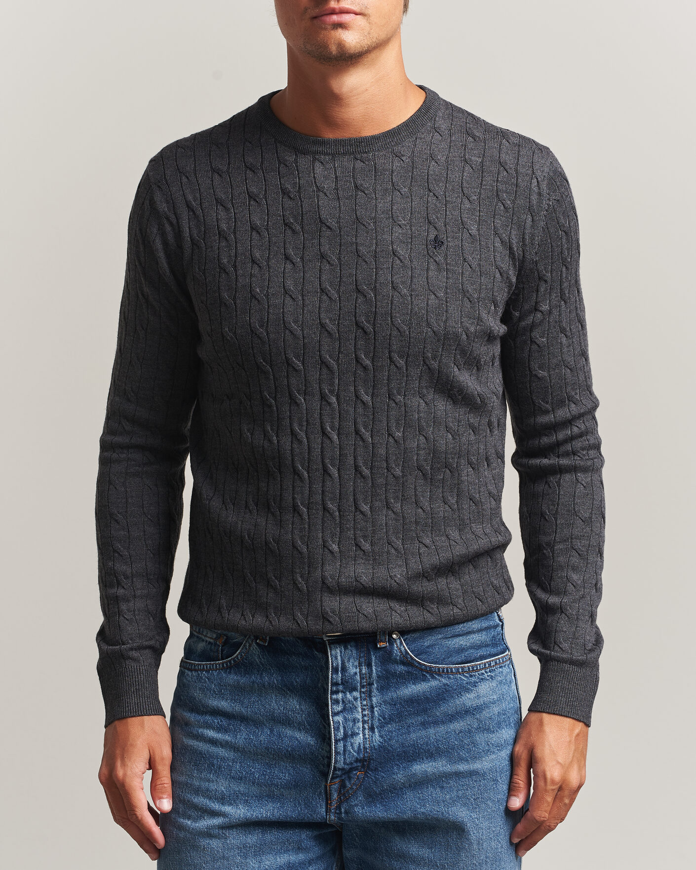 Hombres | Jerséis y prendas de punto | Morris | Merino Cable O-Neck Grey