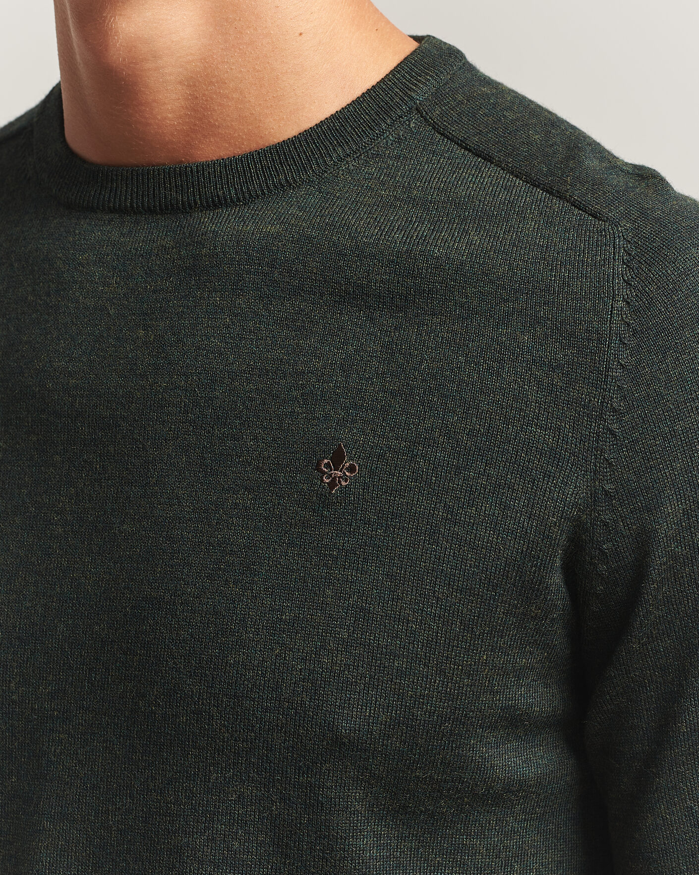 Hombres | Jerséis y prendas de punto | Morris | Merino O-Neck Olive