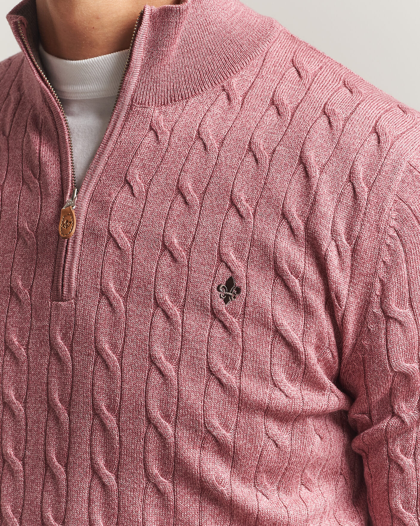 Hombres | Jerséis y prendas de punto | Morris | Merino Cable Half Zip Cerise