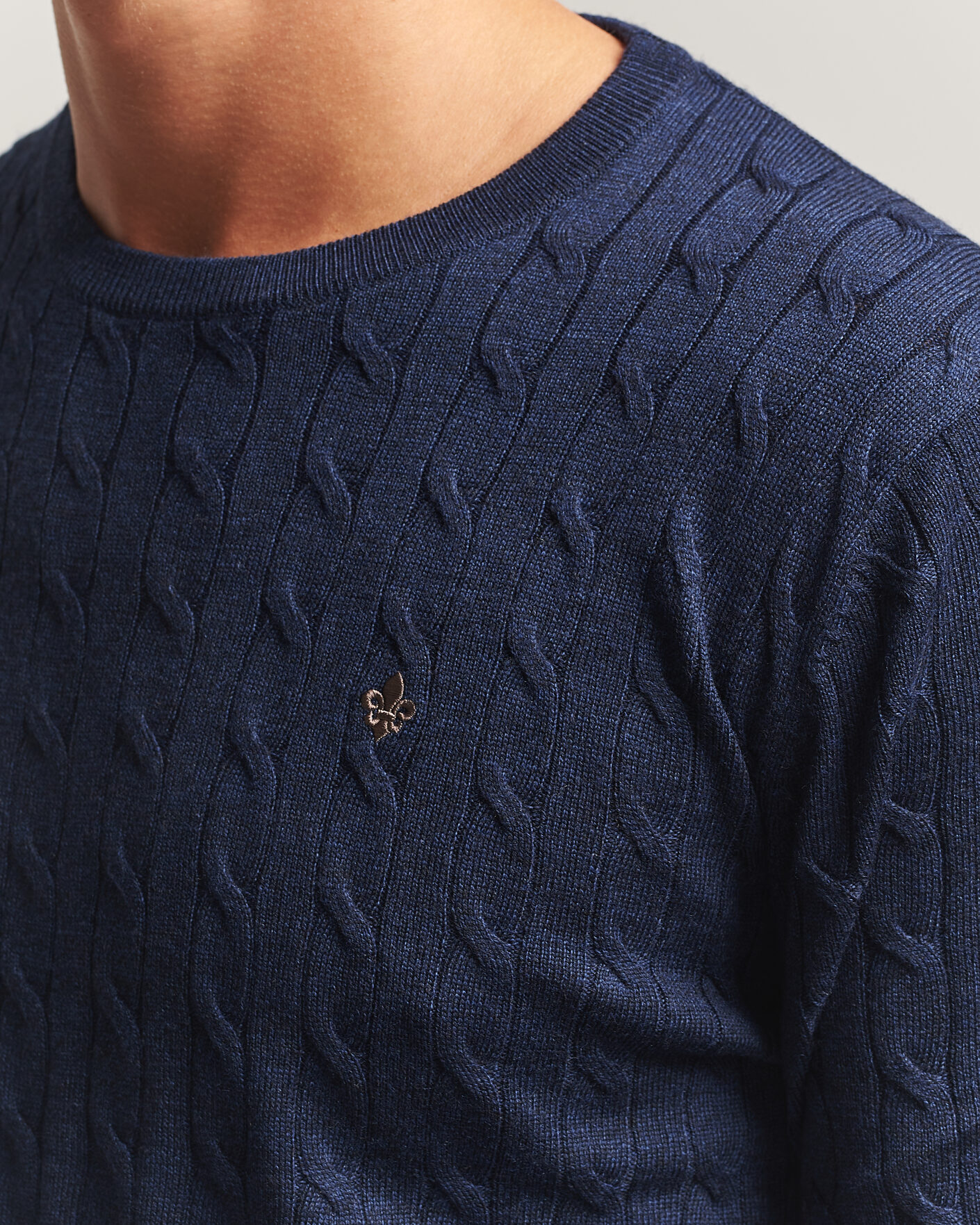 Hombres | Jerséis y prendas de punto | Morris | Merino Cable O-Neck Navy