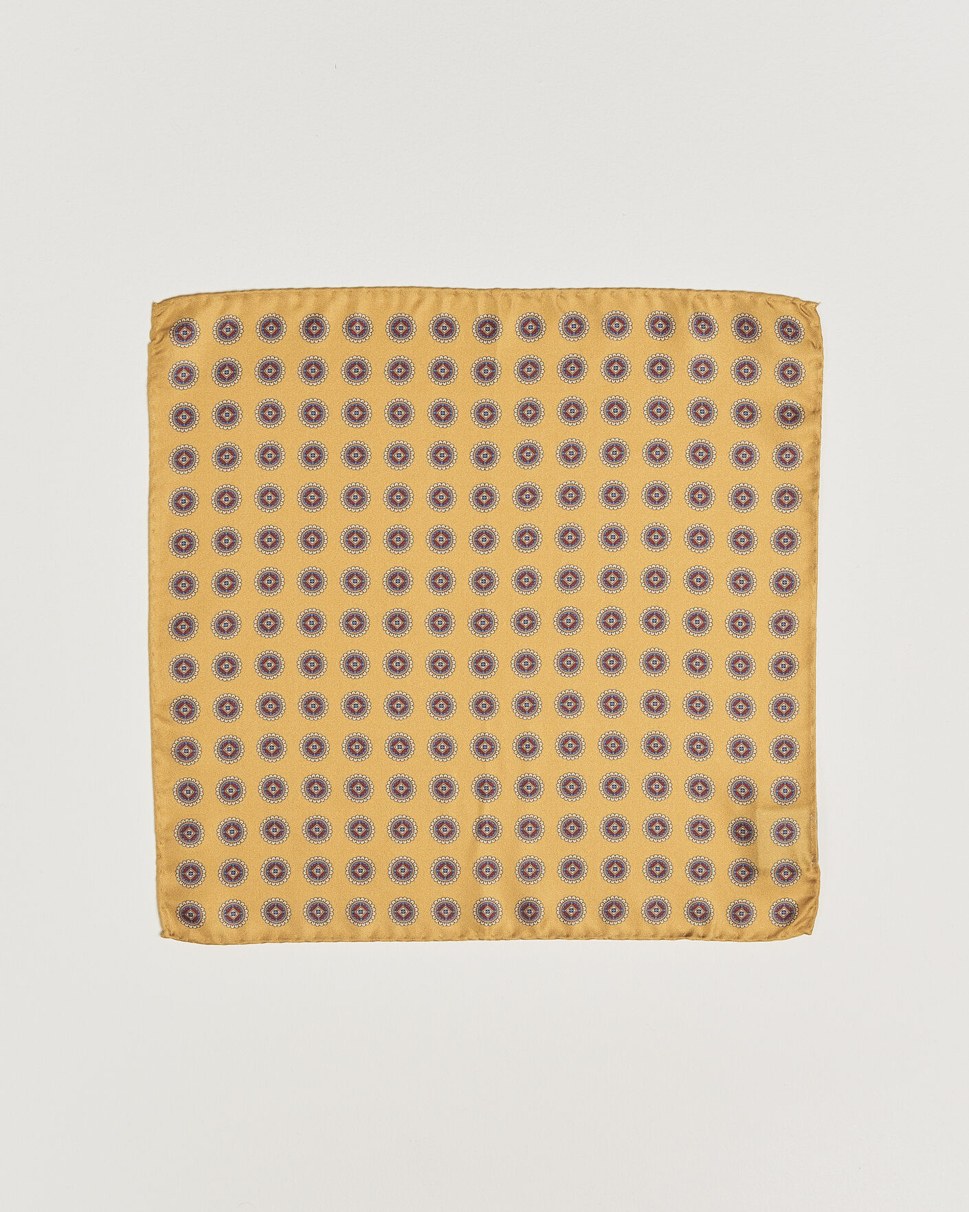 Hombres | Pañuelos de bolsillo | Amanda Christensen | Silk Twill Medallion Pocket Square Yellow