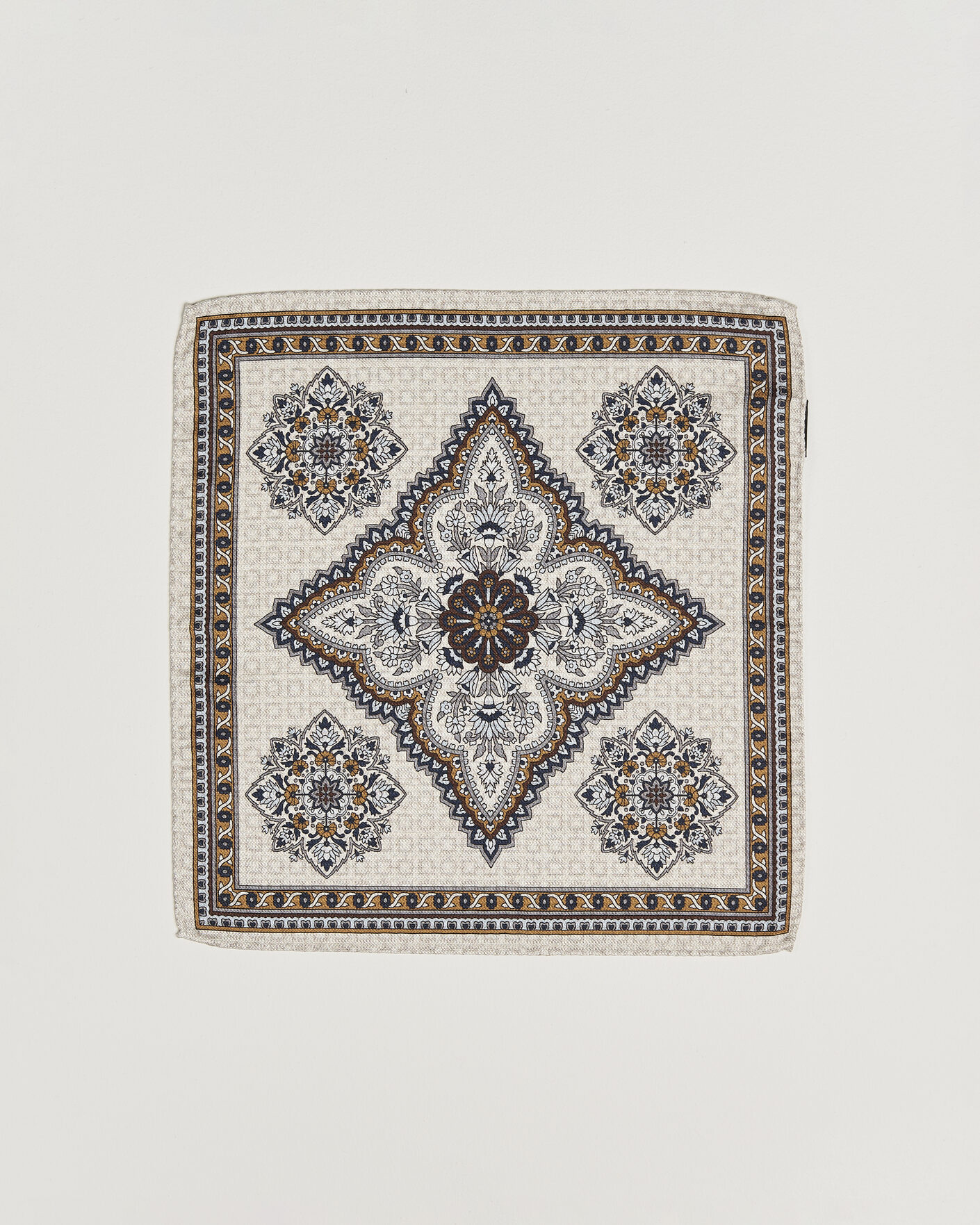 Hombres | Pañuelos de bolsillo | Amanda Christensen | Silk Schappe Doublefaced Pocket Square Beige