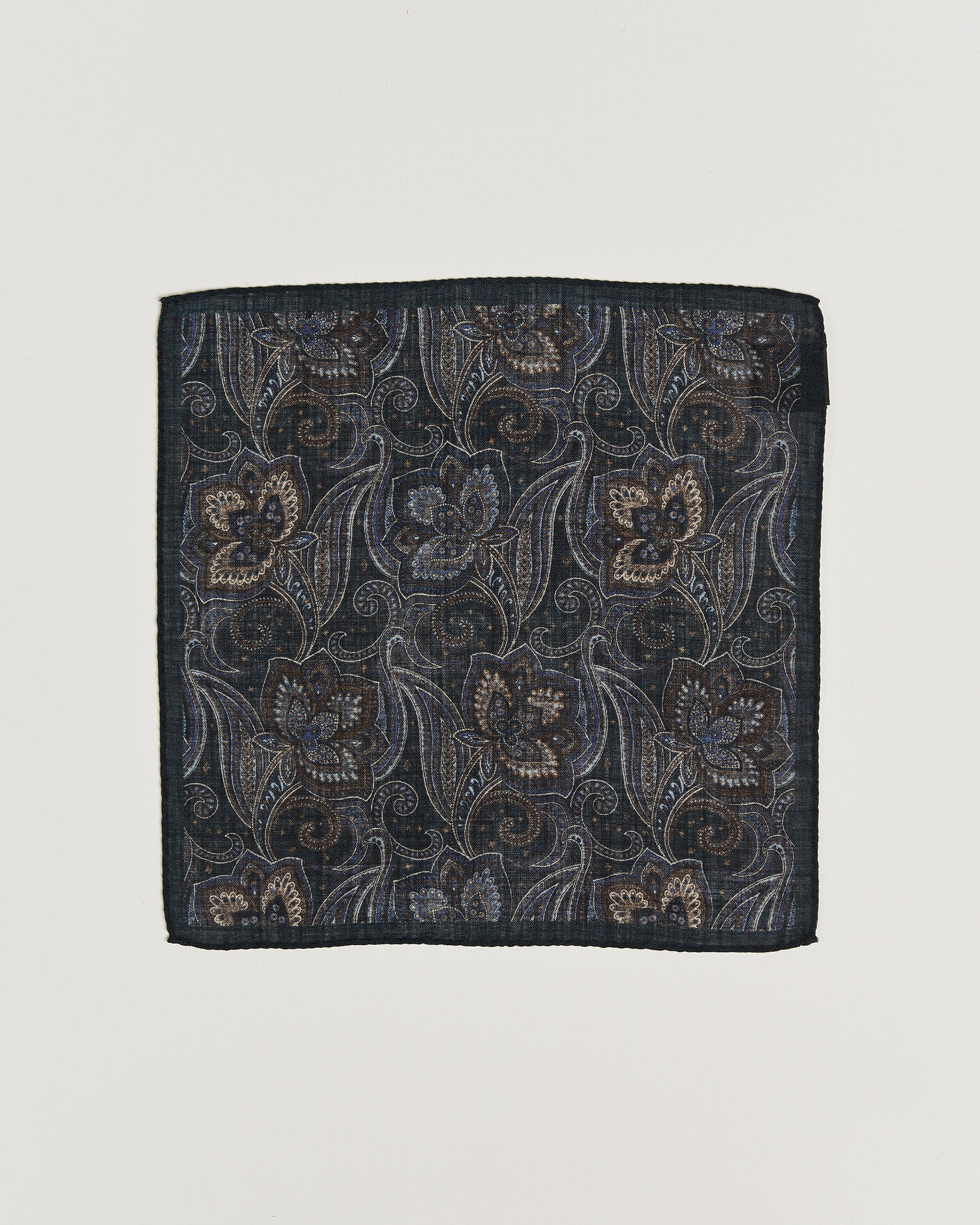 Hombres | Pañuelos de bolsillo | Amanda Christensen | Wool Large Paisley Pocket Square Navy