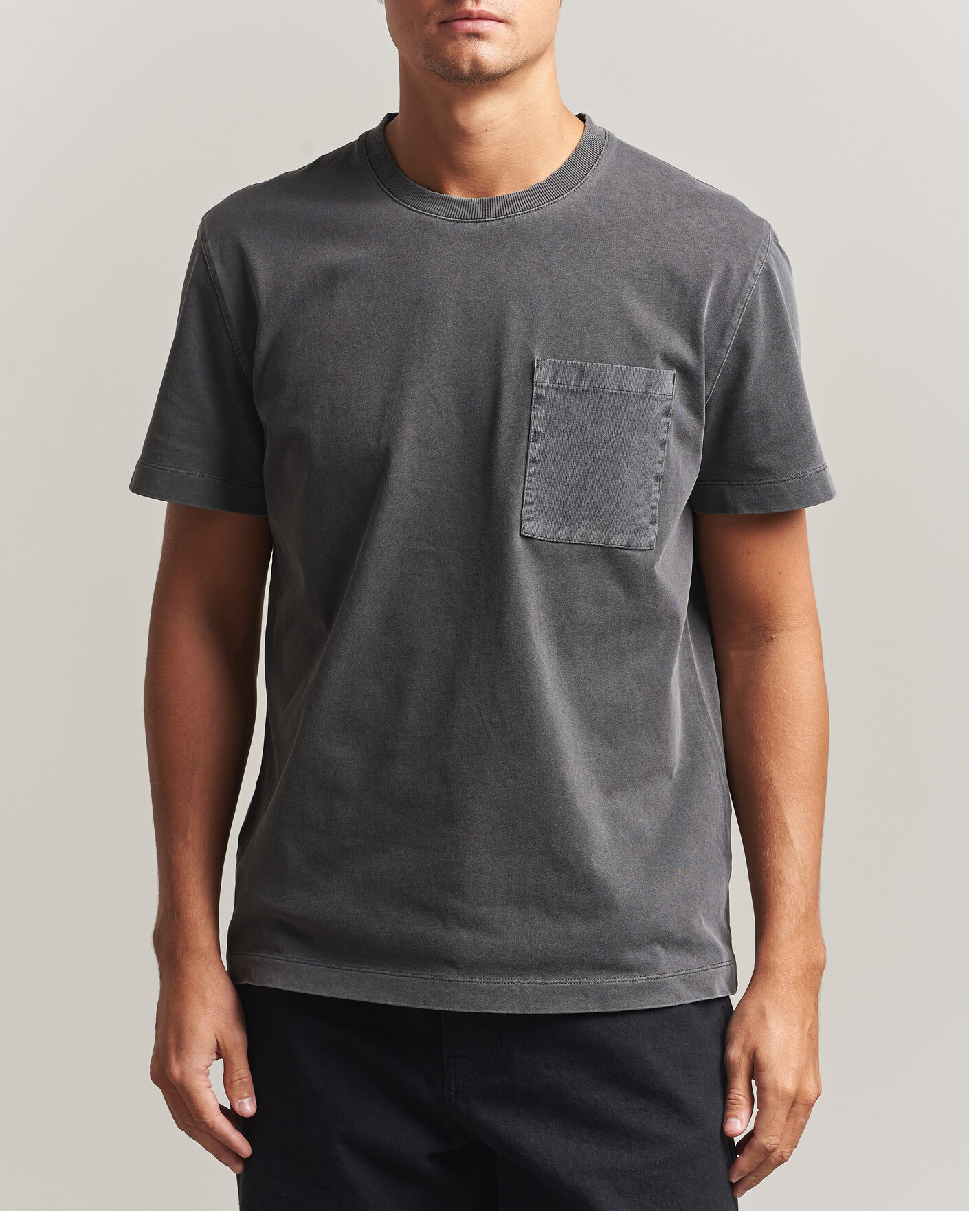 Hombres | Camisetas | Sail Racing | Grinder Corduroy T-Shirt Asphalt