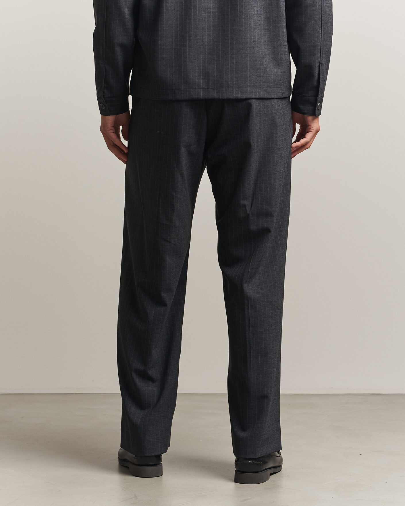 Hombres | Pantalones | NN07 | Kay Wool Pinstriped Trousers Dark Grey