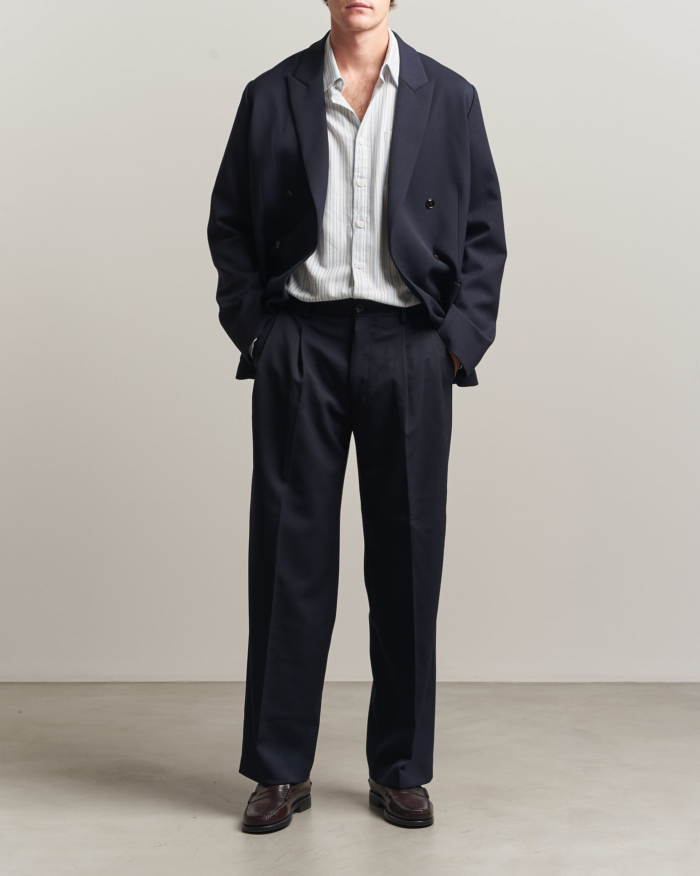 Hombres | Pantalones | NN07 | Justin Wool Pleated Suit Trousers Deep Navy