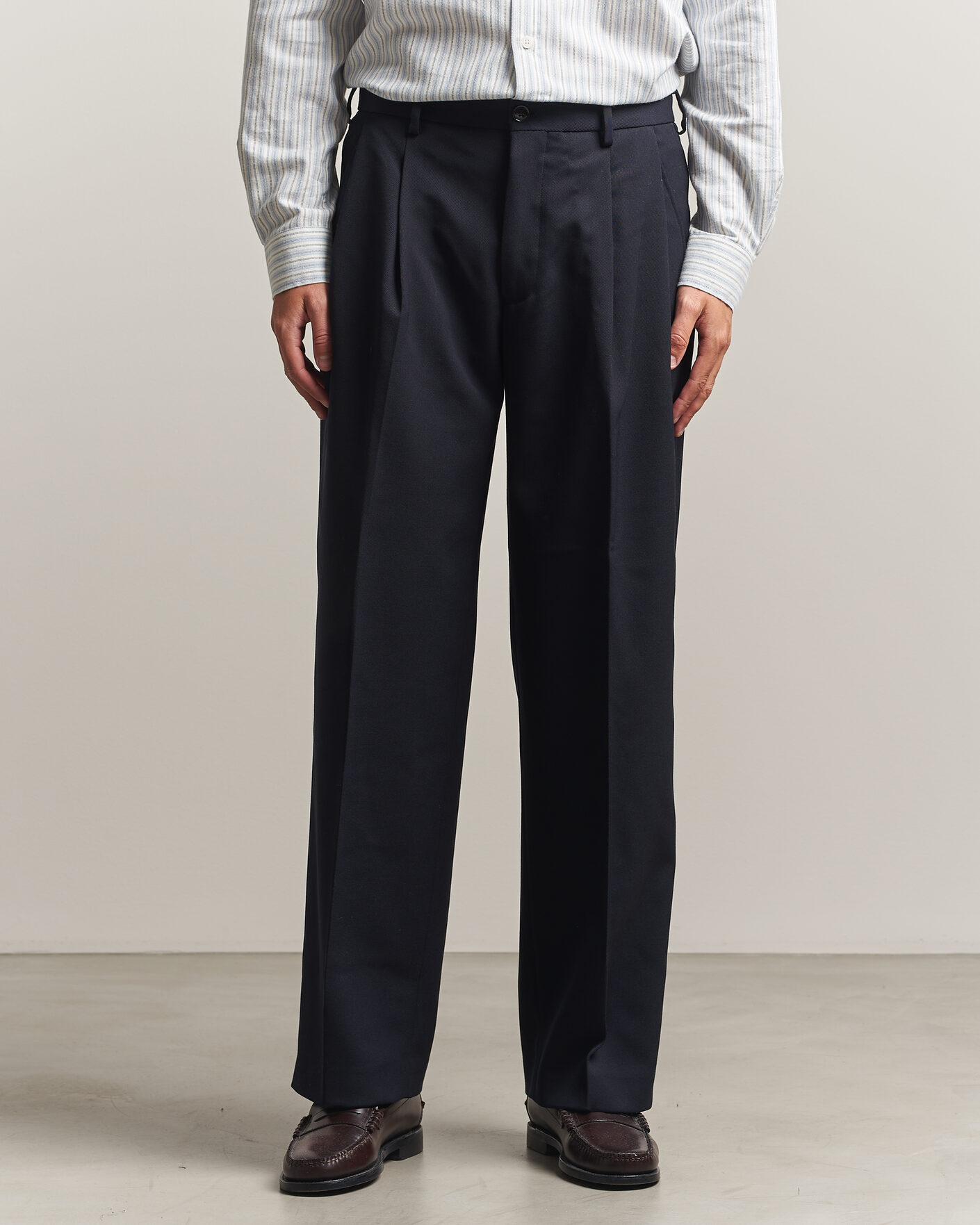 Hombres | Pantalones | NN07 | Justin Wool Pleated Suit Trousers Deep Navy