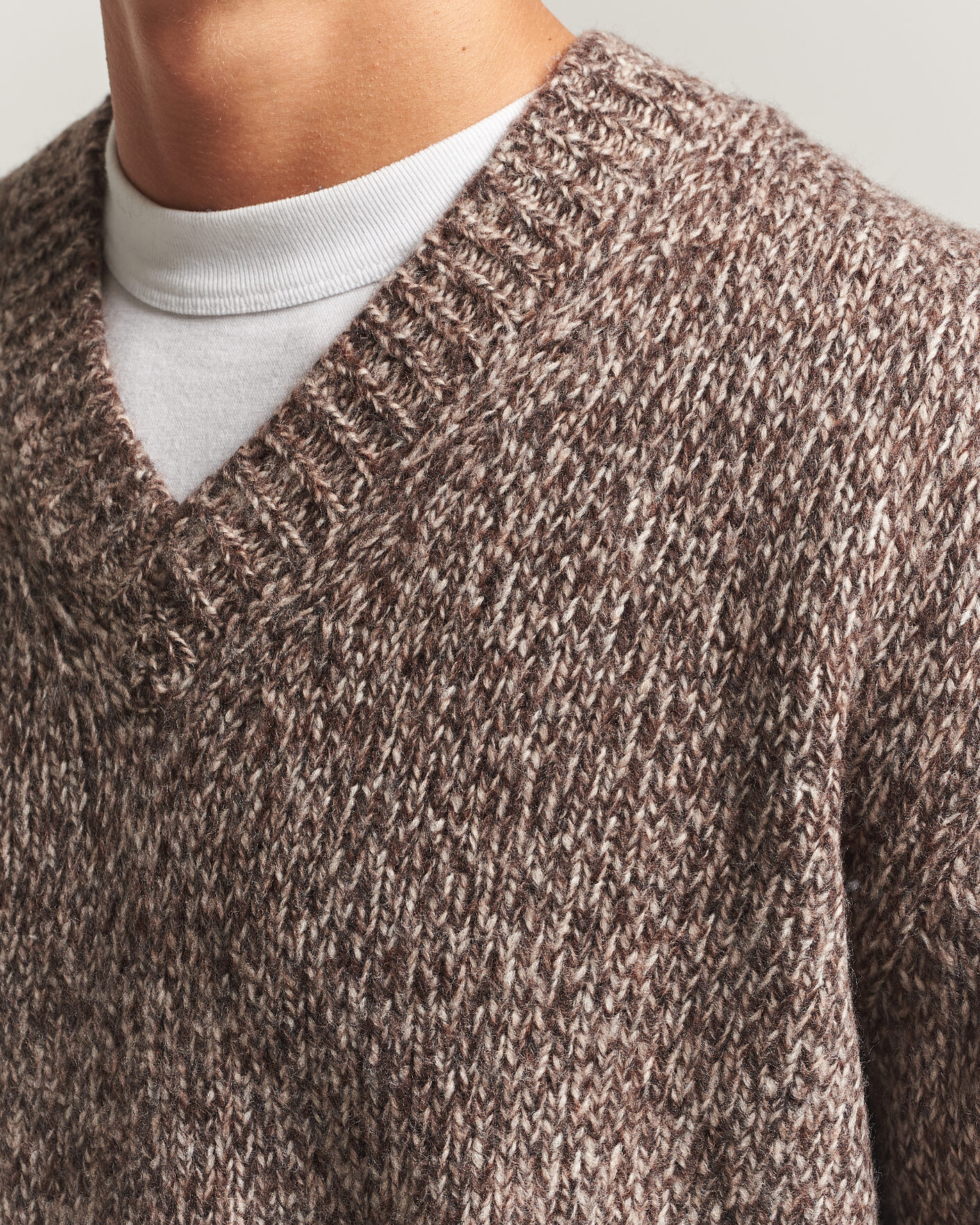 Hombres | Jerséis y prendas de punto | NN07 | Flint Wool Knitted V-Neck Deep Truffle