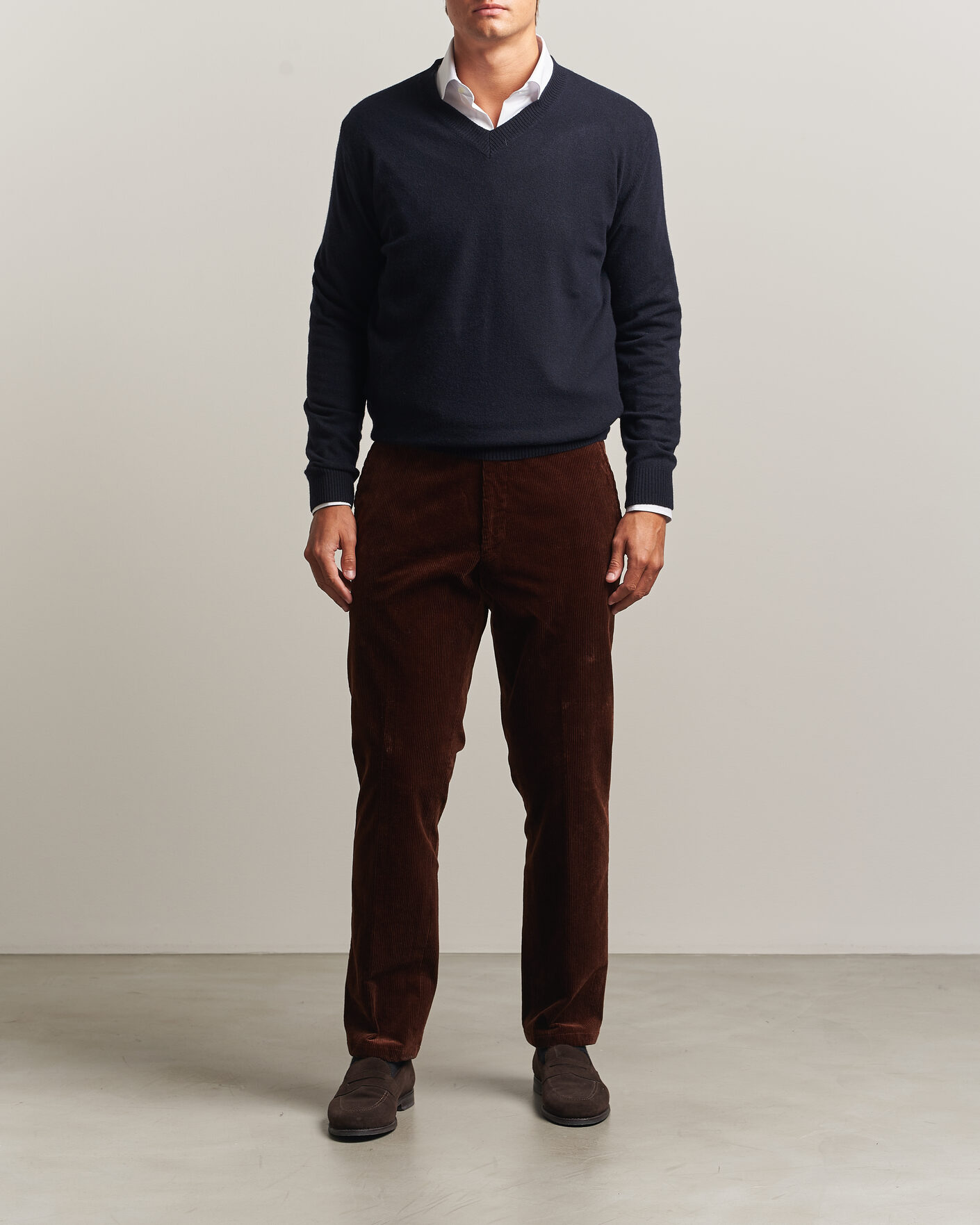 Hombres | Jerséis y prendas de punto | Oscar Jacobson | Gregor Wool/Cashmere V-Neck Navy
