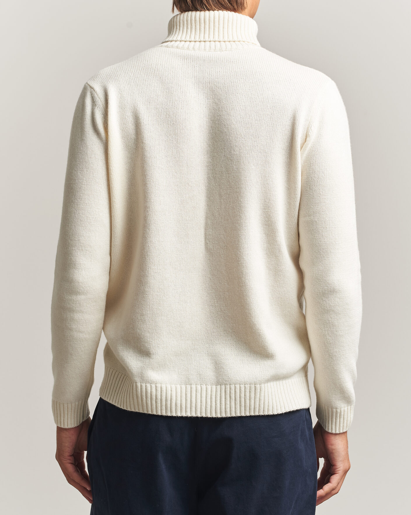 Hombres | Jerséis y prendas de punto | Oscar Jacobson | Seppo Cable Knitted Rollneck White