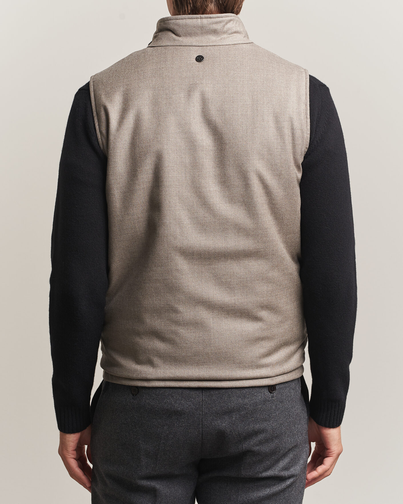 Hombres | Chalecos | Oscar Jacobson | Nylon/Wool Reversible Vest Taupe