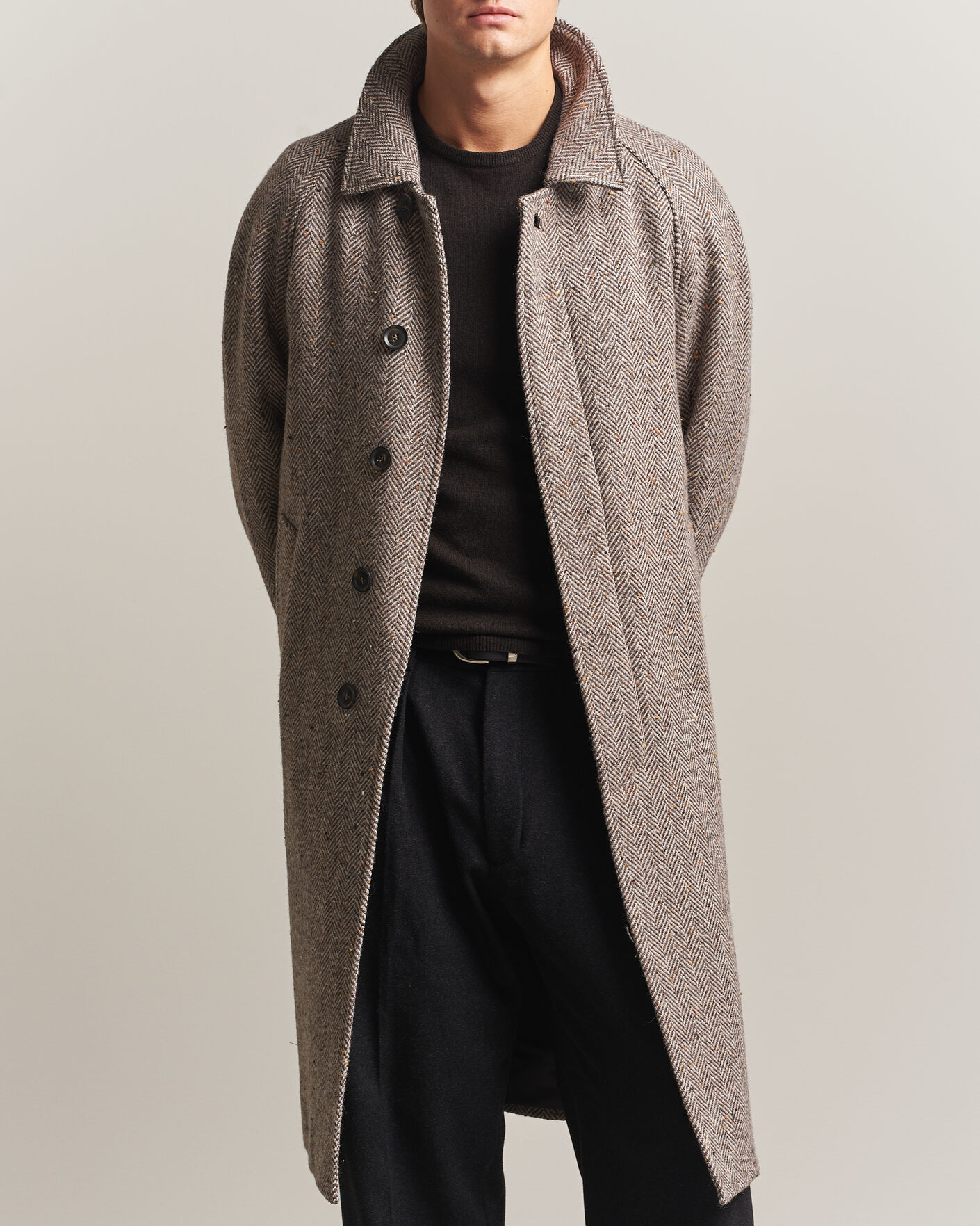 Hombres | Abrigos y chaquetas | Oscar Jacobson | Raglan Herringbone Wool Coat Beige