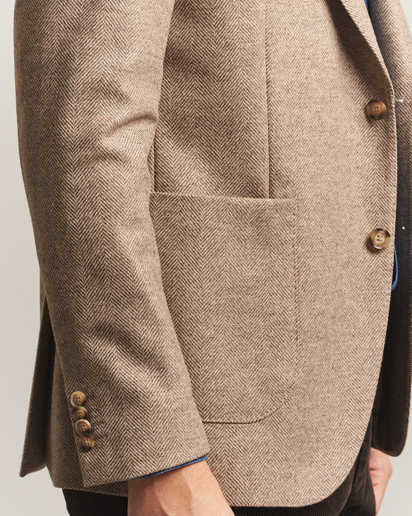 Hombres | Blazers | Oscar Jacobson | Fogerty Herringbone Wool Blazer Beige