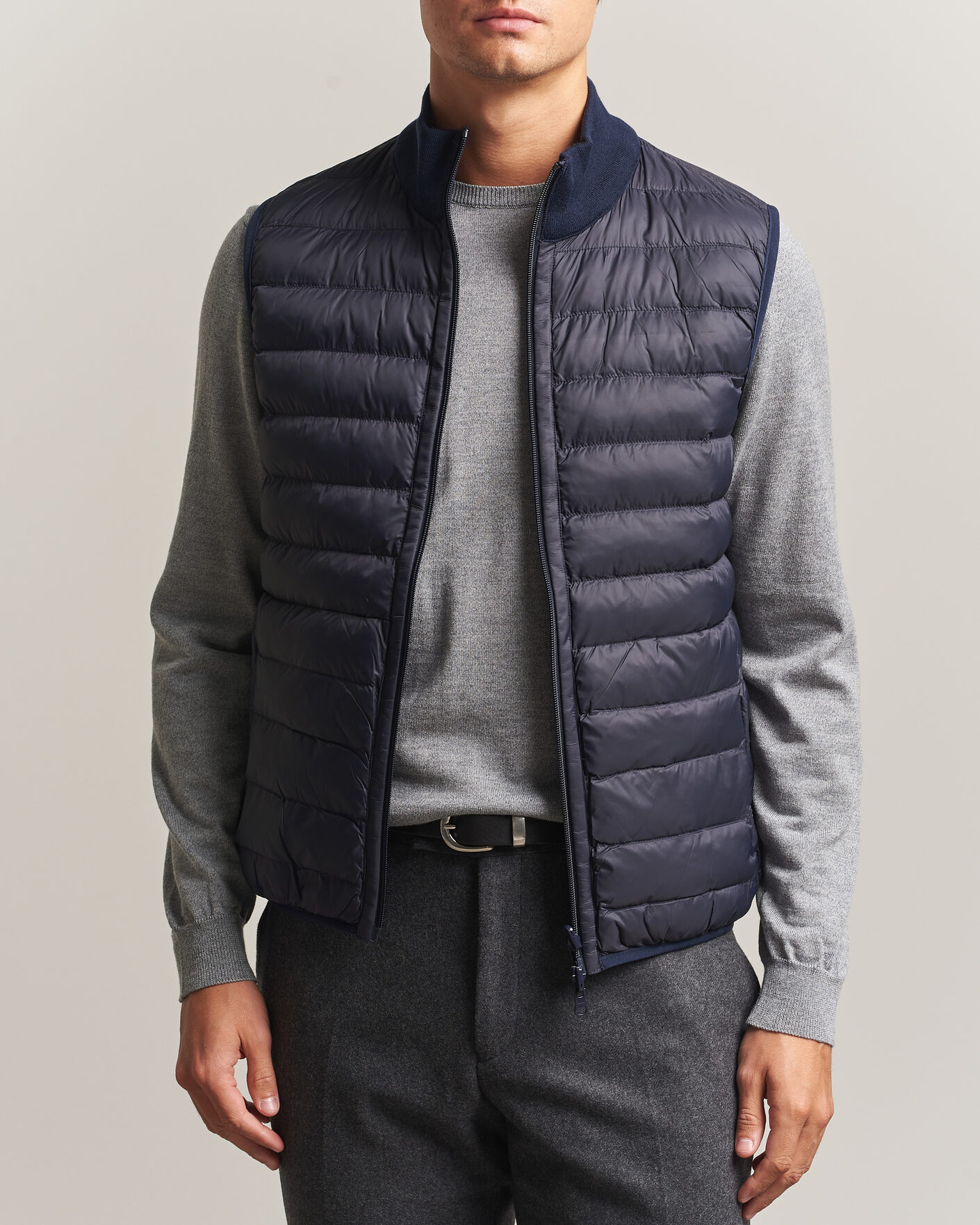 Hombres | Chalecos | Stenströms | Reversible Knitted Merino/Nylon Vest Navy