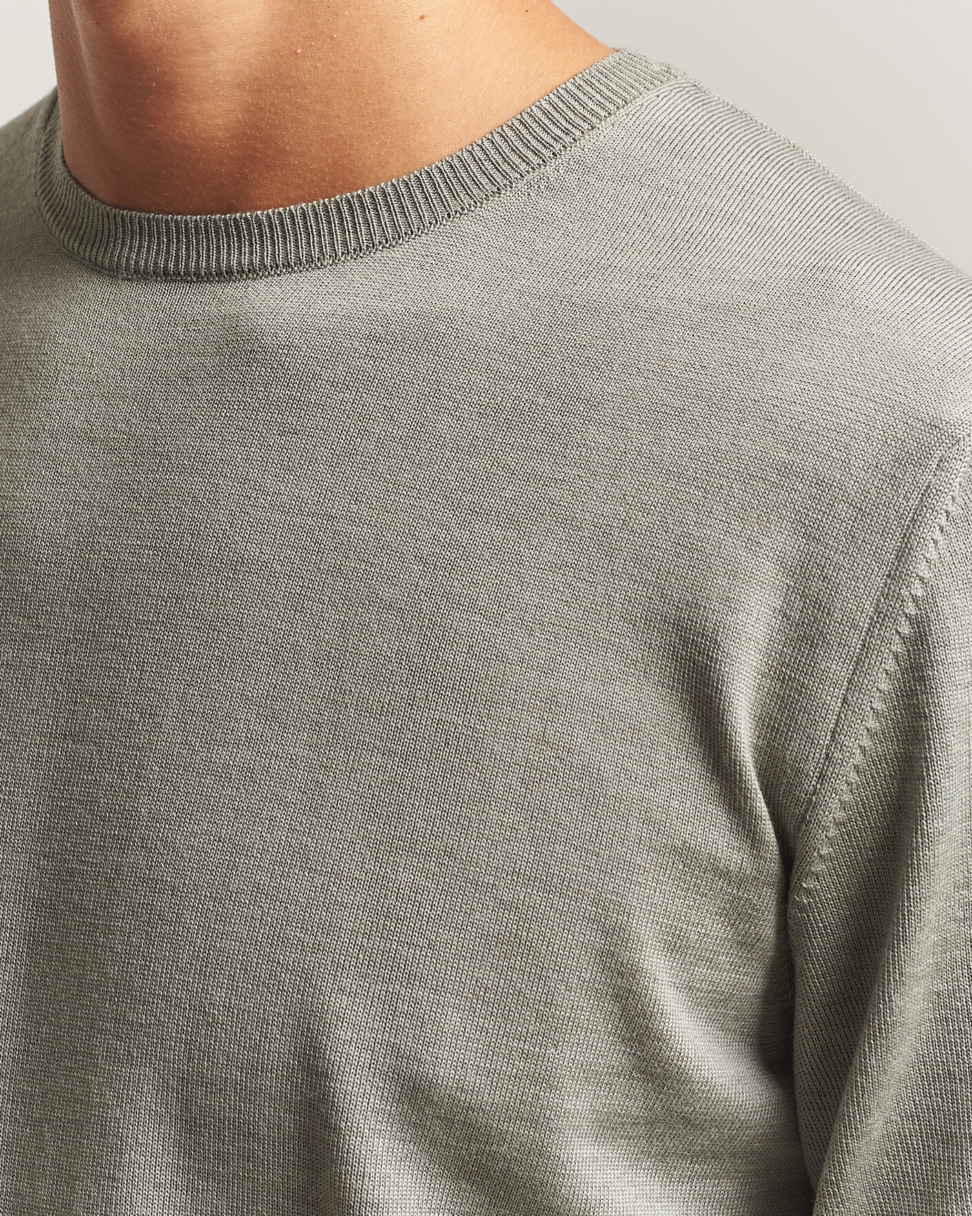 Hombres | Jerséis y prendas de punto | Stenströms | Merino Patch Crew Neck Green/Grey