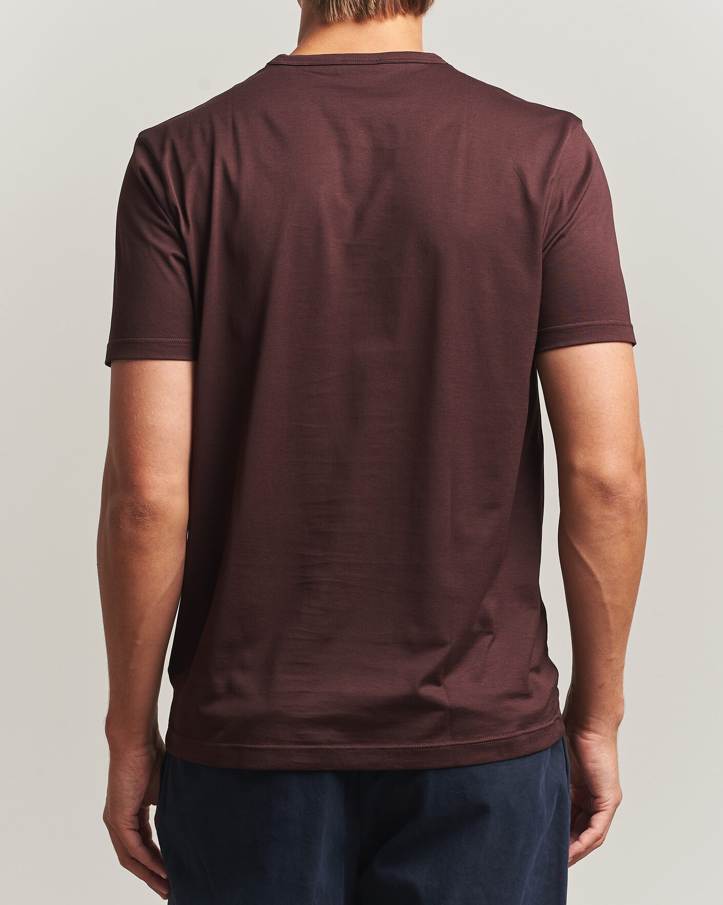 Hombres | Camisetas | Sunspel | Crew Neck Q82 Cotton T-Shirt Dark Brown