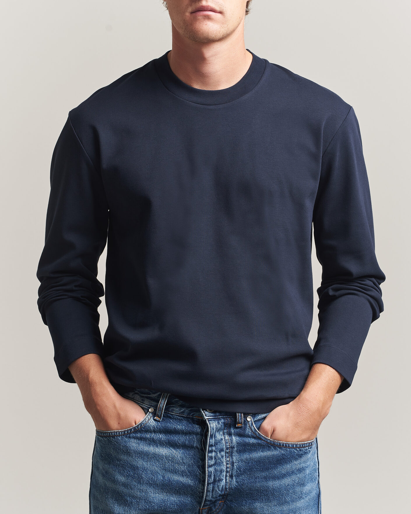 Hombres | Camisetas | Sunspel | Heavy Weight Supima Cotton Long Sleeve T-Shirt Navy