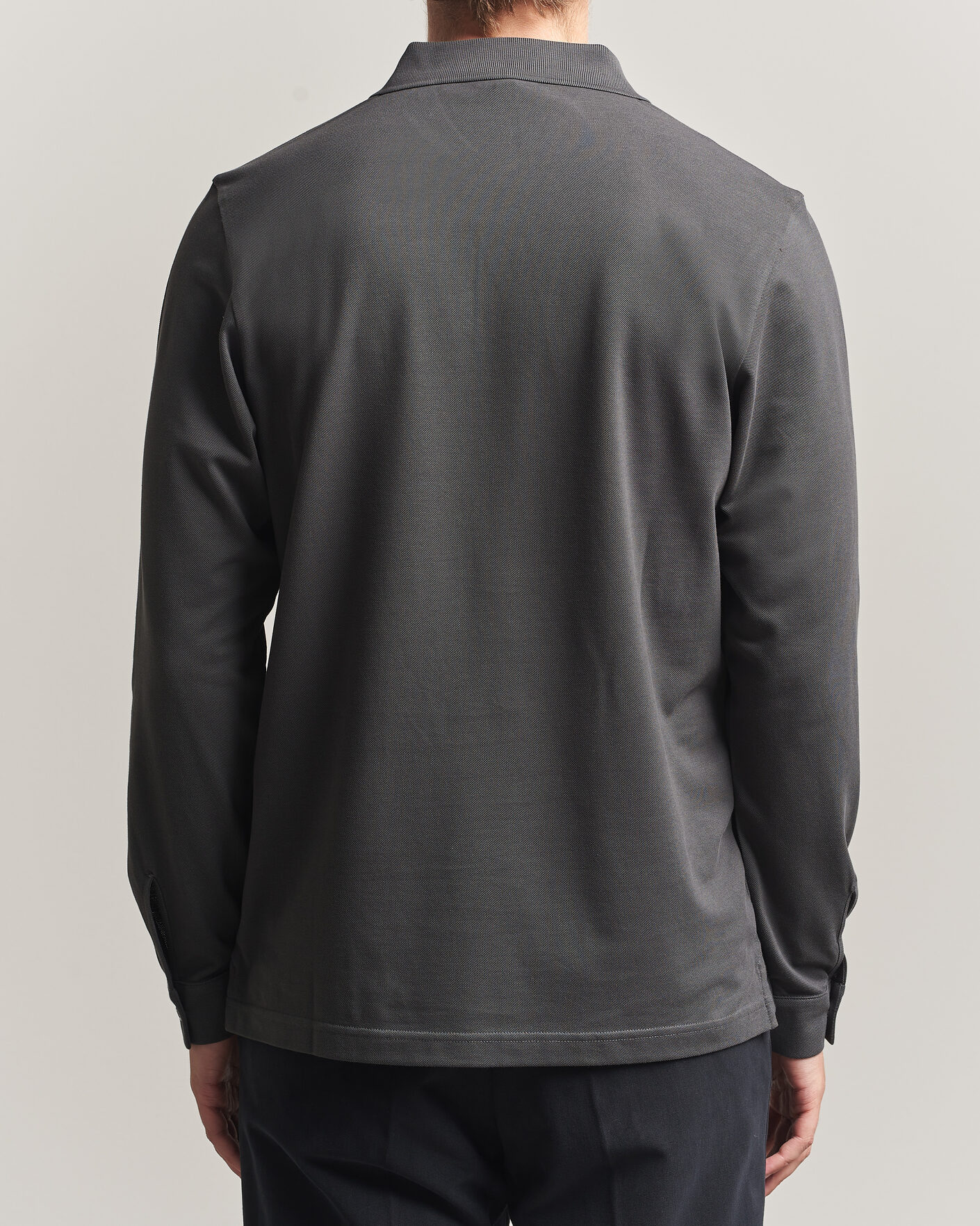 Hombres | Polos | Sunspel | Supima Cotton Long Sleeve Pique Polo Anthracite