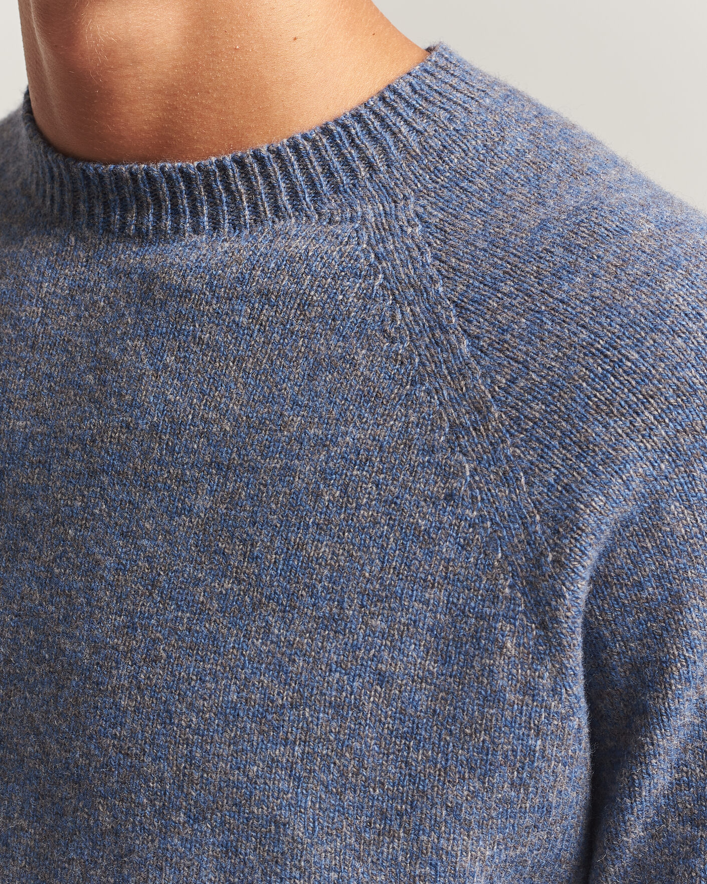 Hombres | Jerséis y prendas de punto | Sunspel | Lambswool Crew Neck Denim Twist