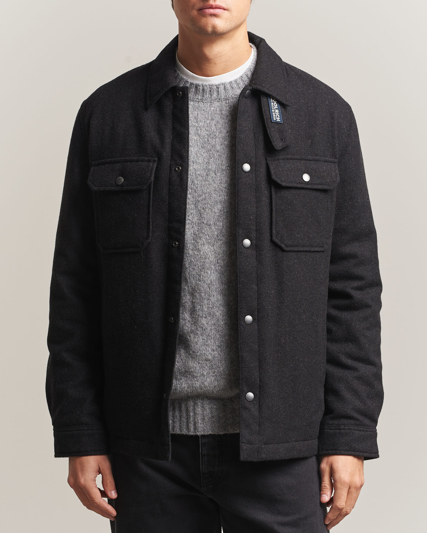 Hombres | Abrigos y chaquetas | Woolrich | Alaskan Wool Light Padded Shirt Jacket Faded Black