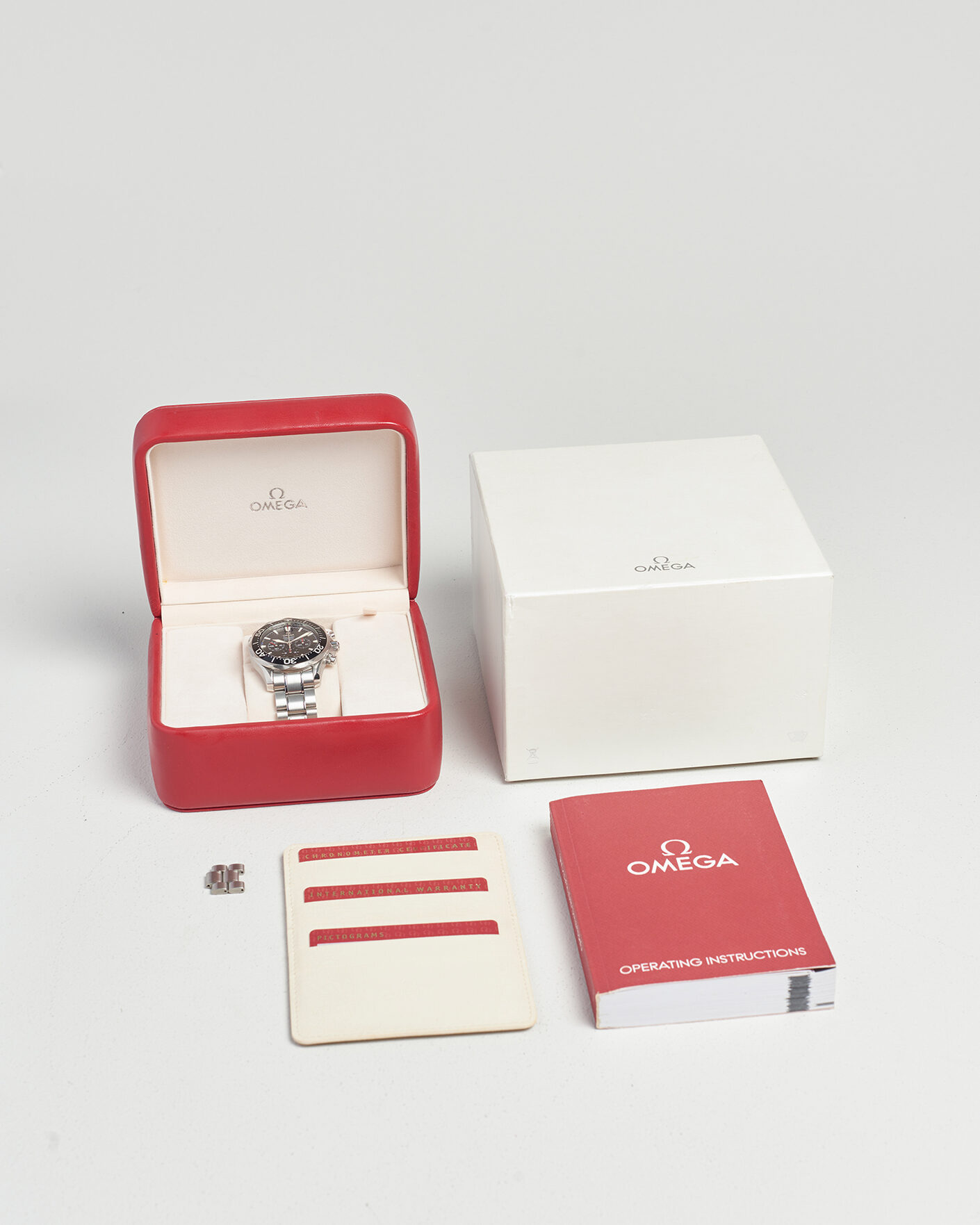 Hombres | Pre-Owned & Vintage Watches | Omega Pre-Owned | Seamaster 300M Chrono 