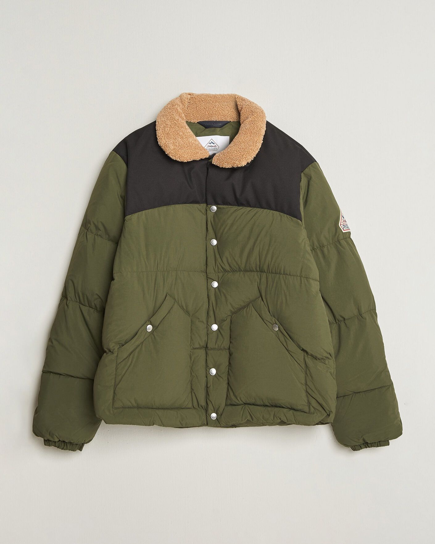 Hombres | Abrigos y chaquetas | Pyrenex | Fiery Down Jacket Deep Khaki
