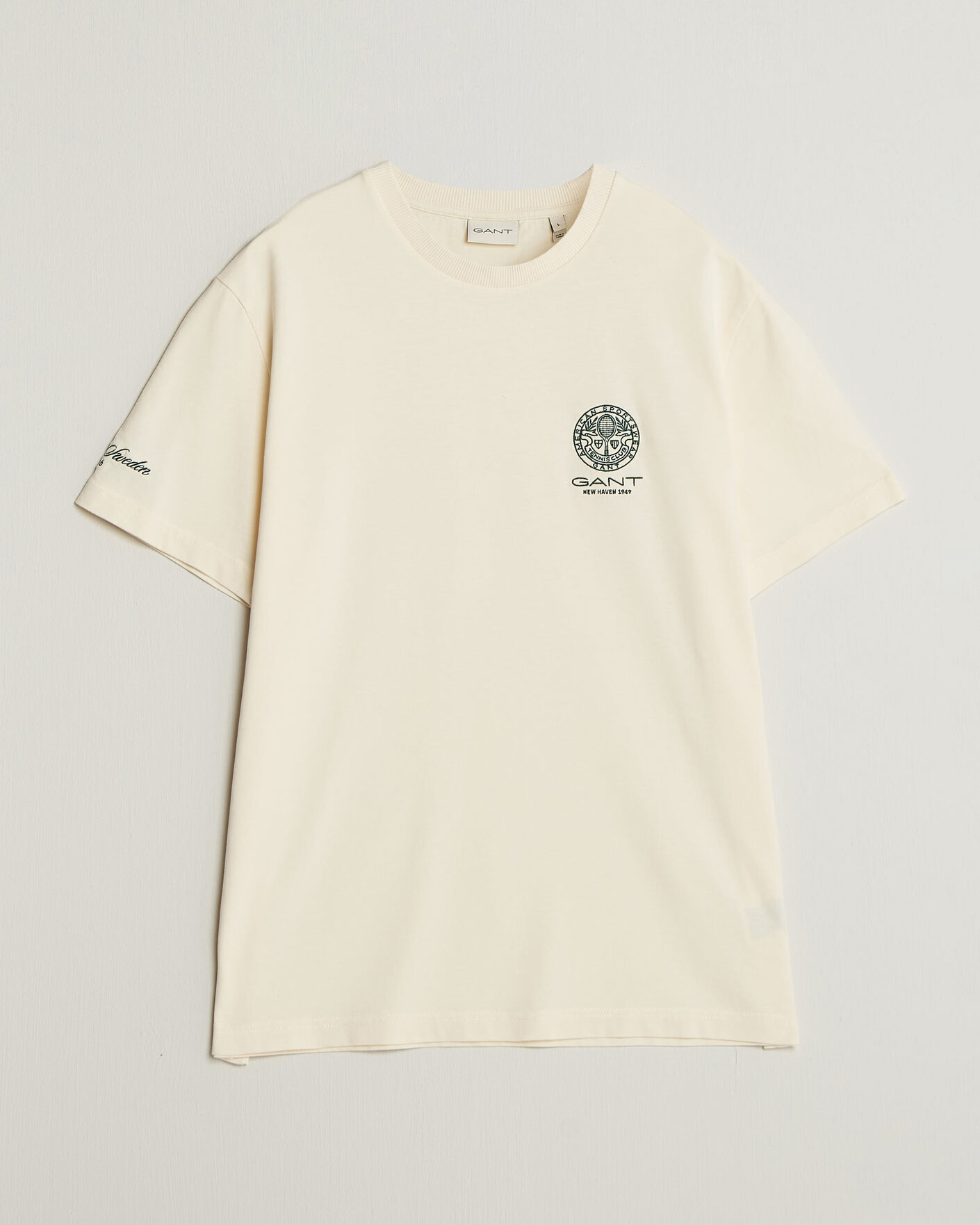 Hombres | Camisetas | Gant | Tournament Crew Neck T-Shirt Cream