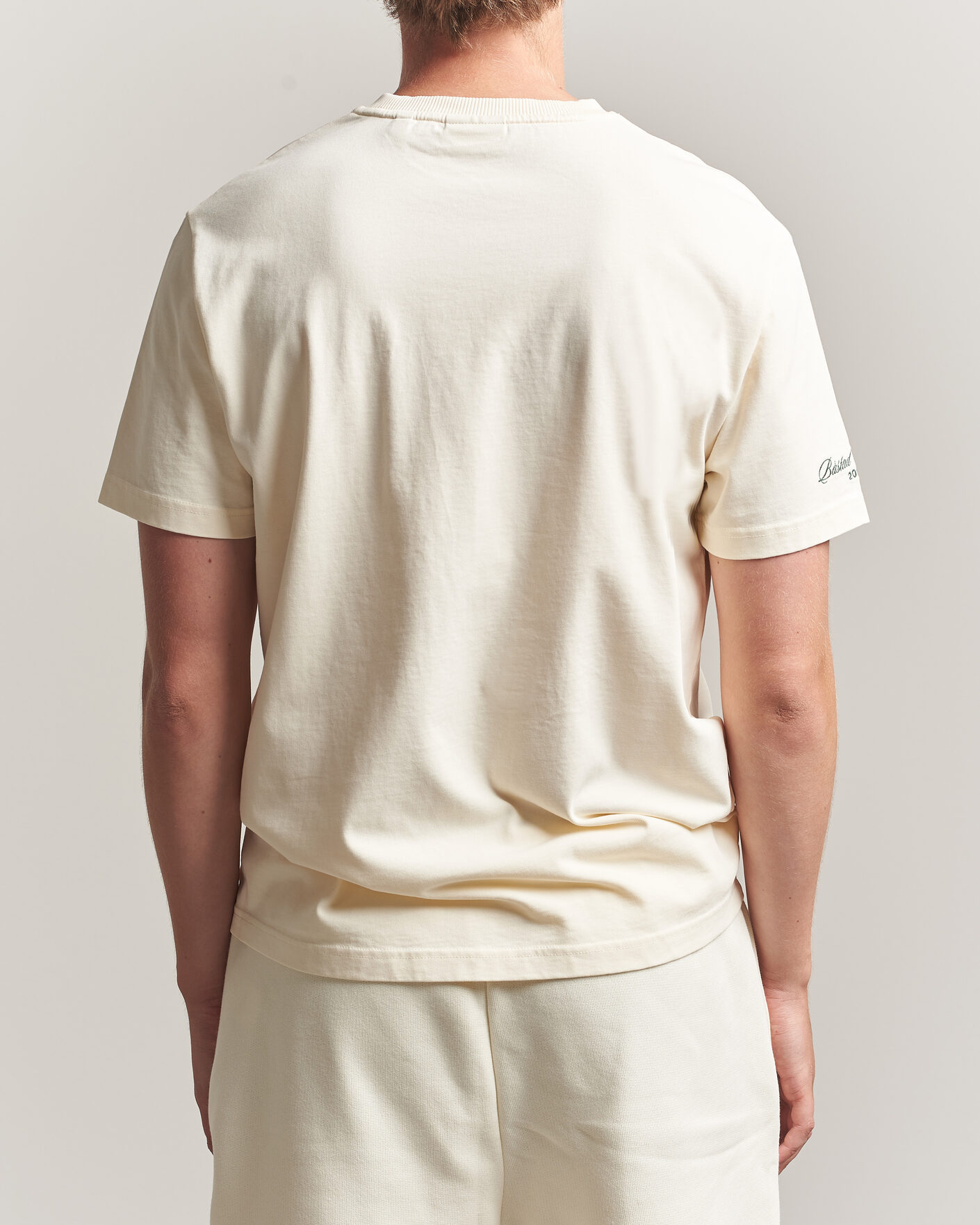 Hombres | Camisetas | Gant | Tournament Crew Neck T-Shirt Cream