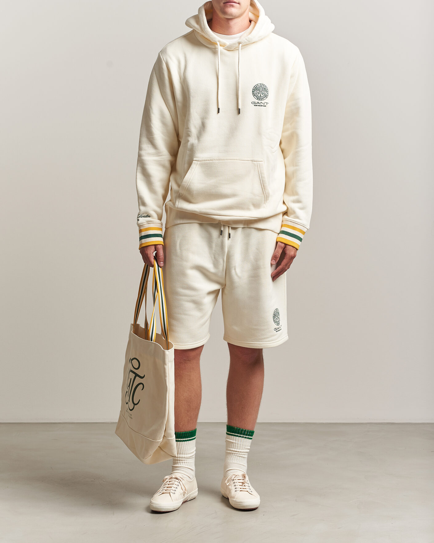 Hombres | Jerséis y prendas de punto | Gant | Tournament Hoodie Cream
