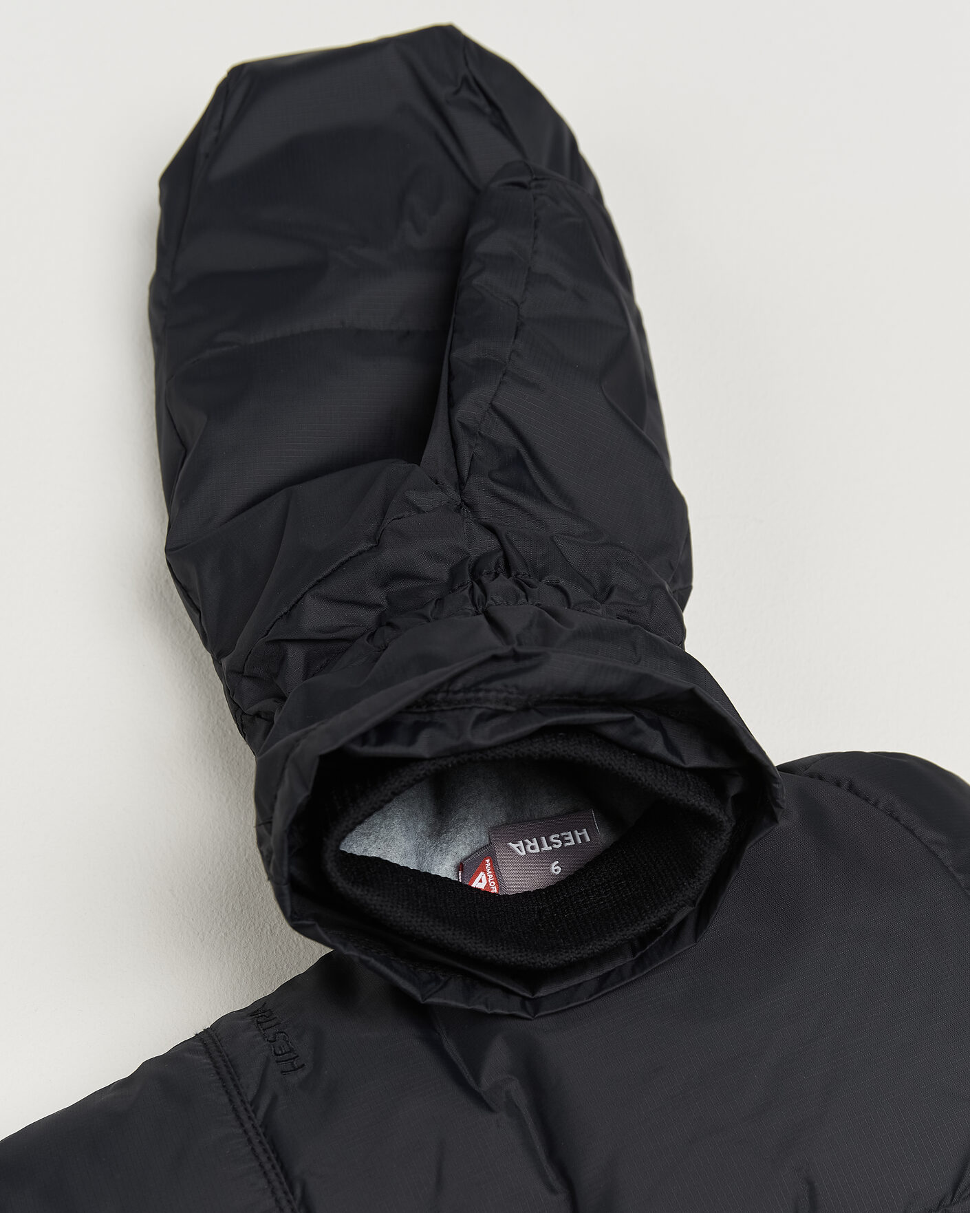 Hombres | Guantes | Hestra | Gabrro Windproof Mitt Black